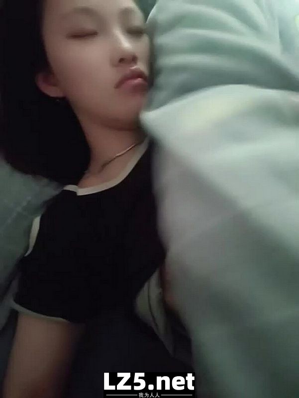 對女朋友的小籠包愛不釋手  (14P)