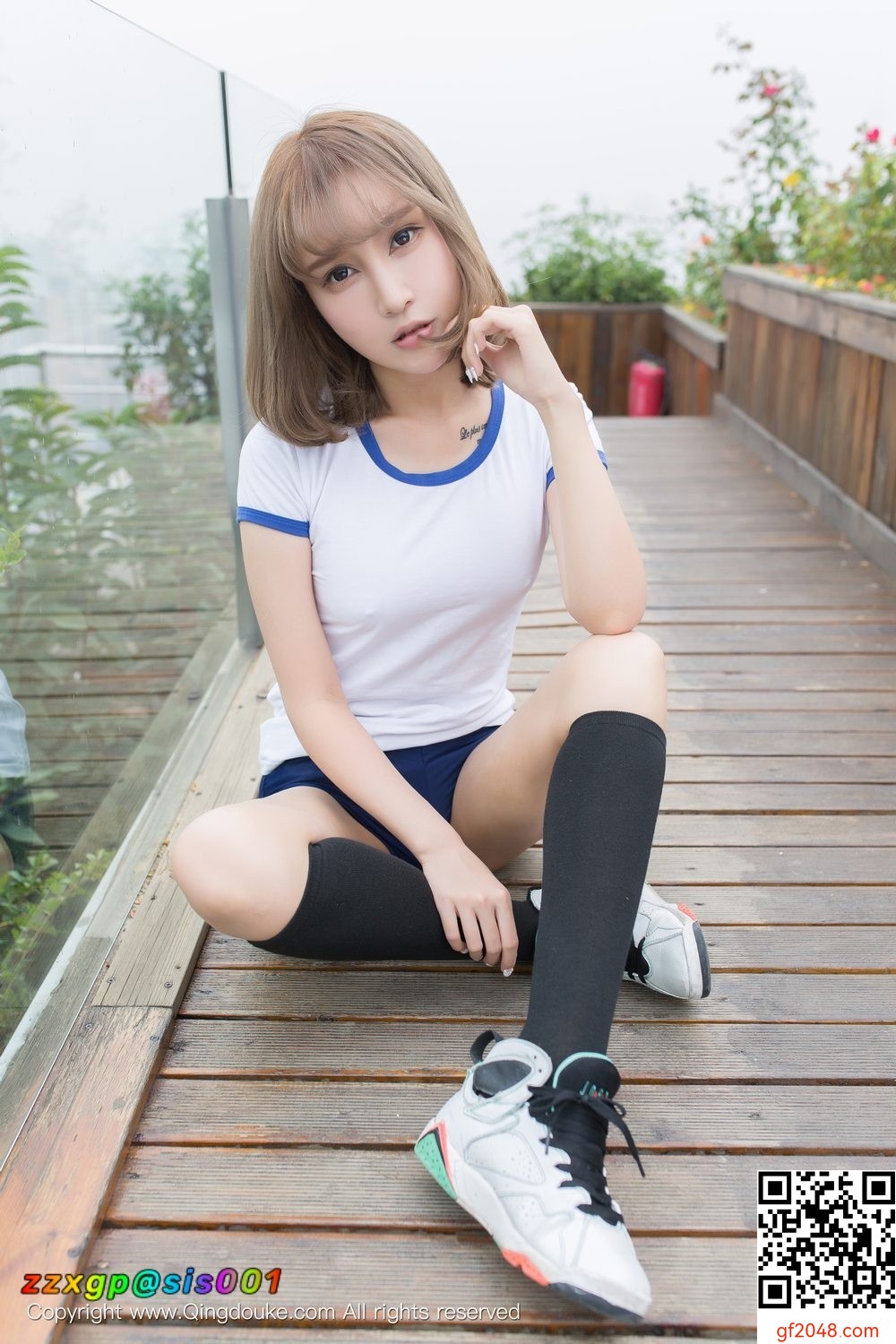 美腿秀12196[青豆客]2016.12.02 米诺 [56P]