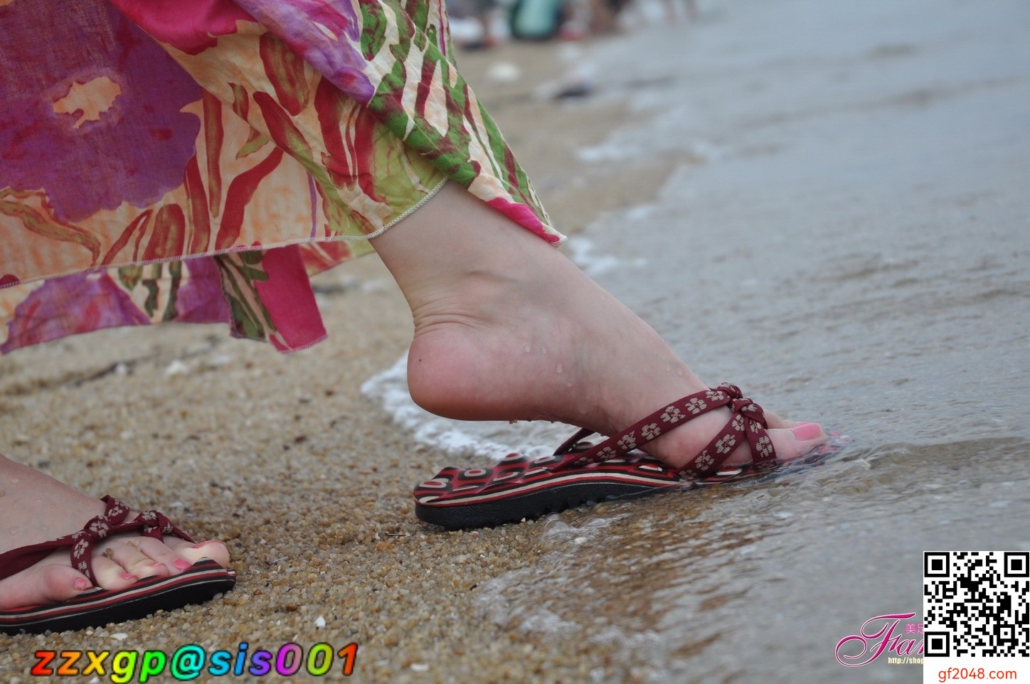 美腿秀12054[FN]炫动夏日。海滩[79P]