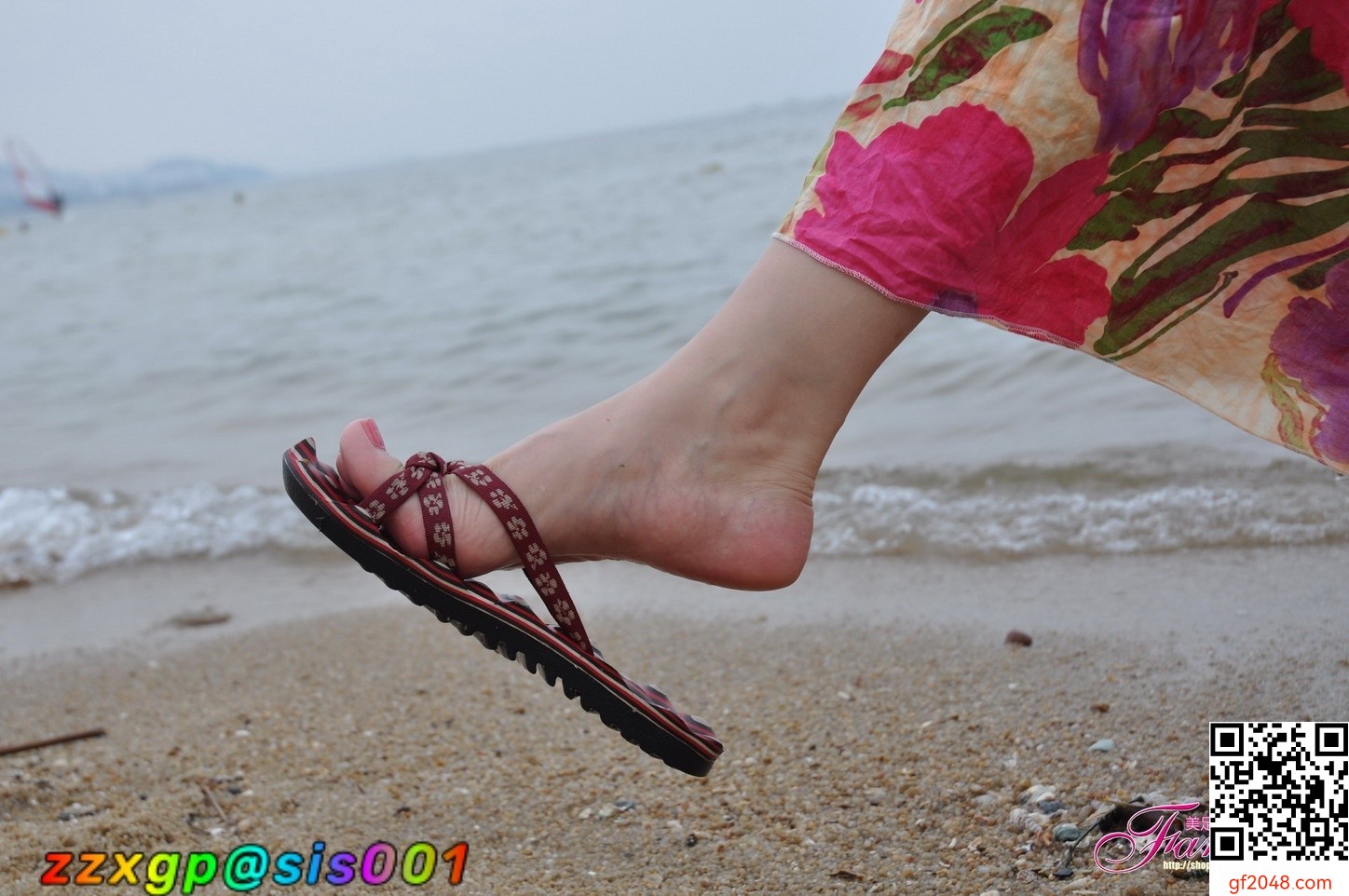 美腿秀12054[FN]炫动夏日。海滩[79P]