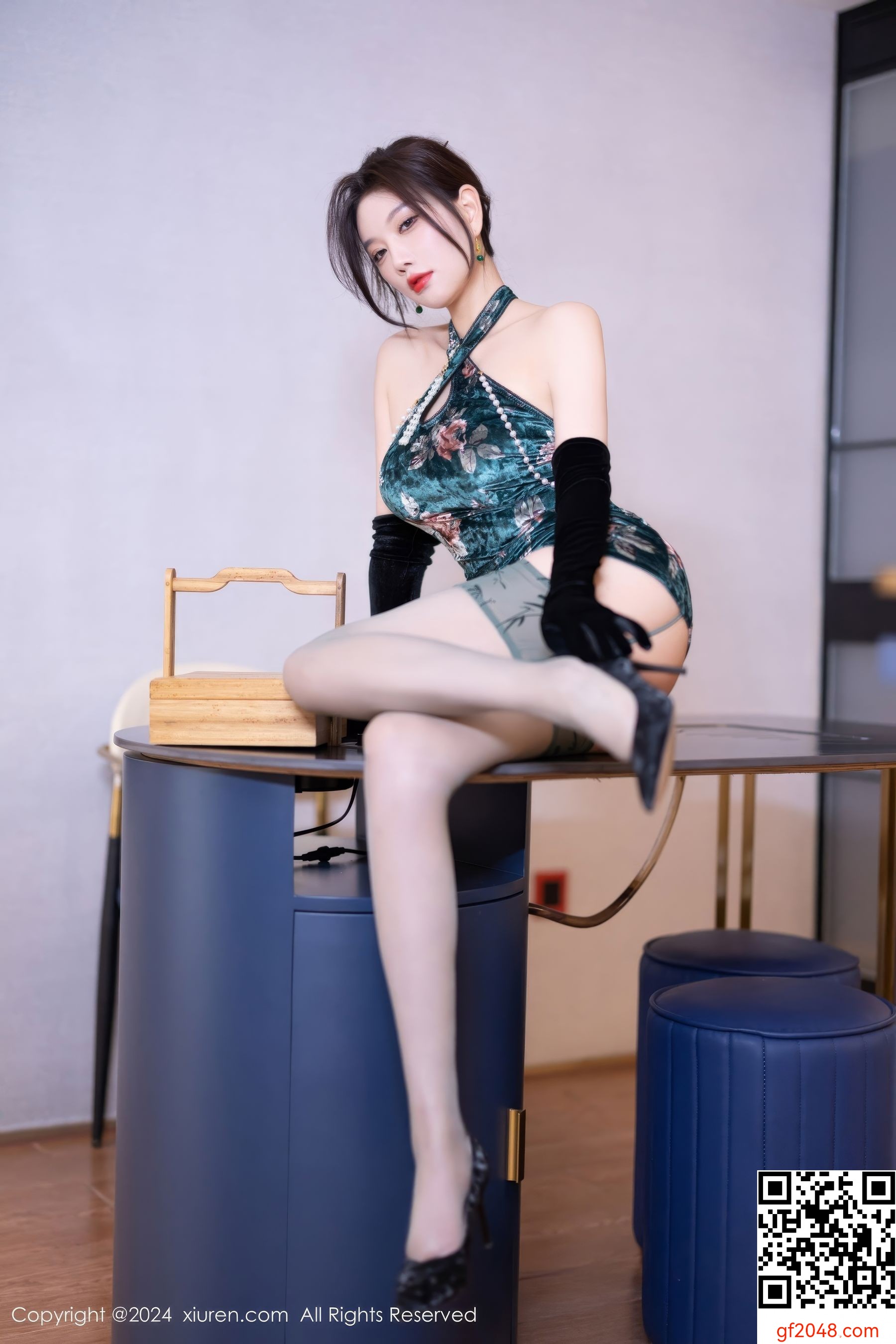 【达人组出品】[秀人网XiuRen] No.9165 杨晨晨Yome[83P]