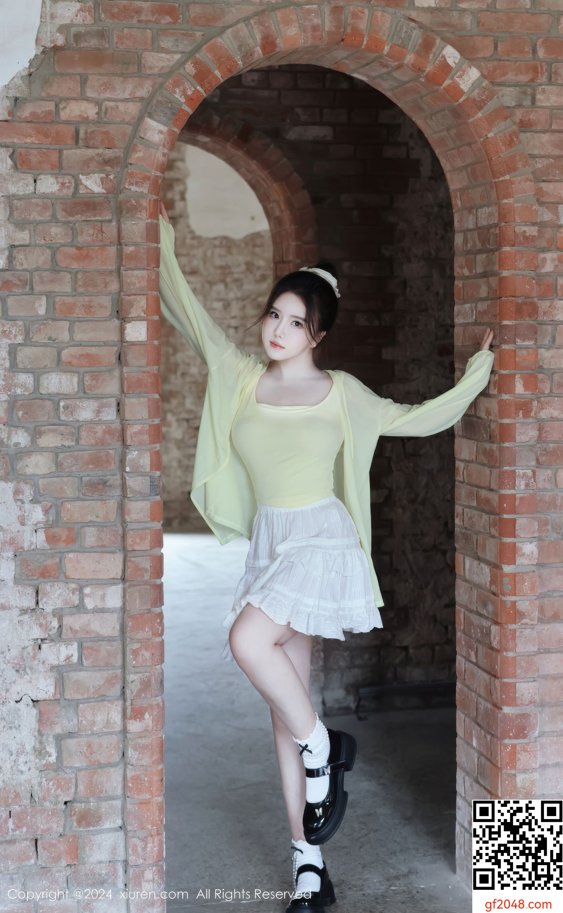 【达人组出品】[秀人网XiuRen] No.9024 小薯条nienie[86P]