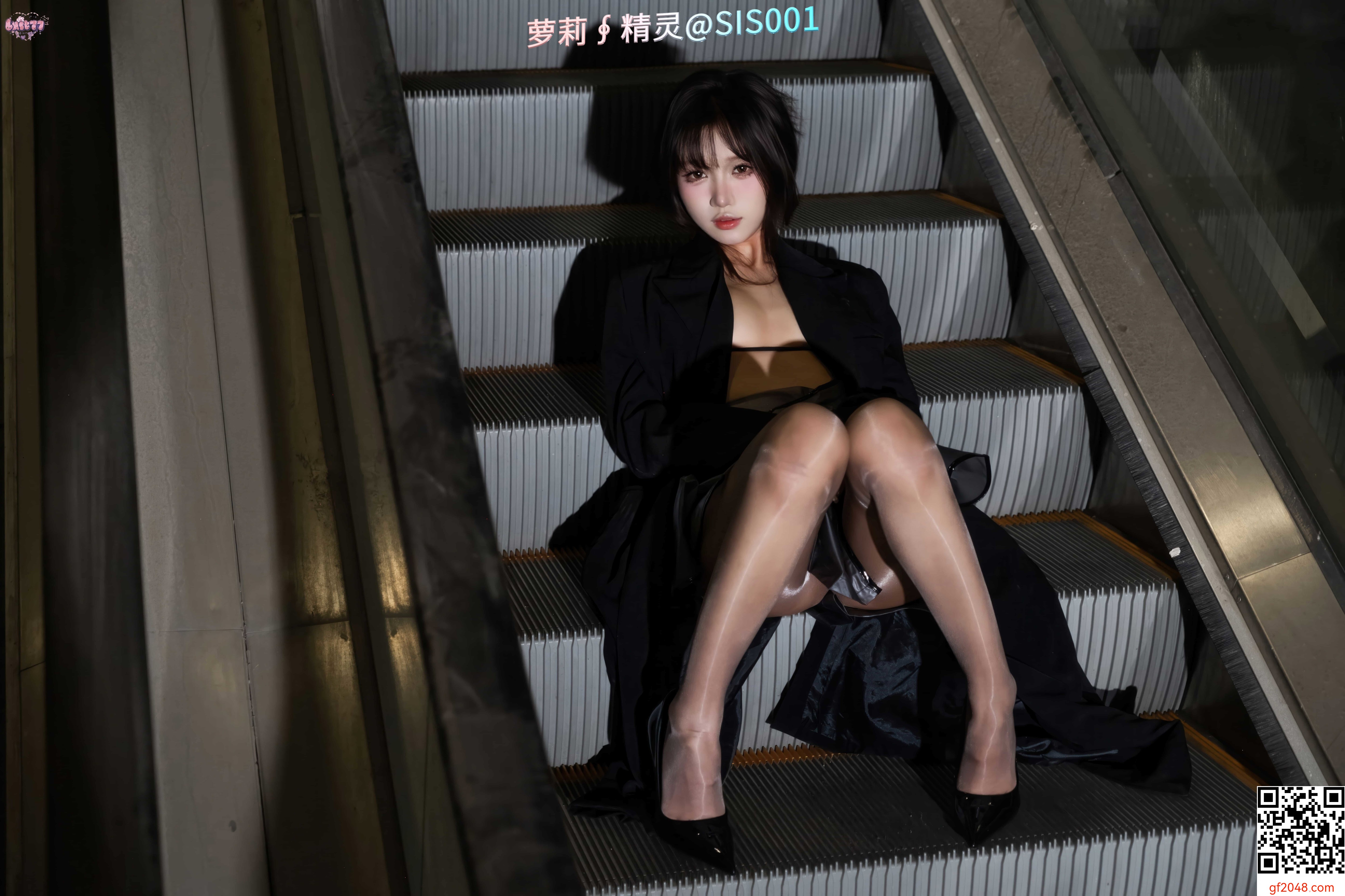 【达人组出品】Coser@柒柒要乖哦 - 午夜邂逅 [75P]