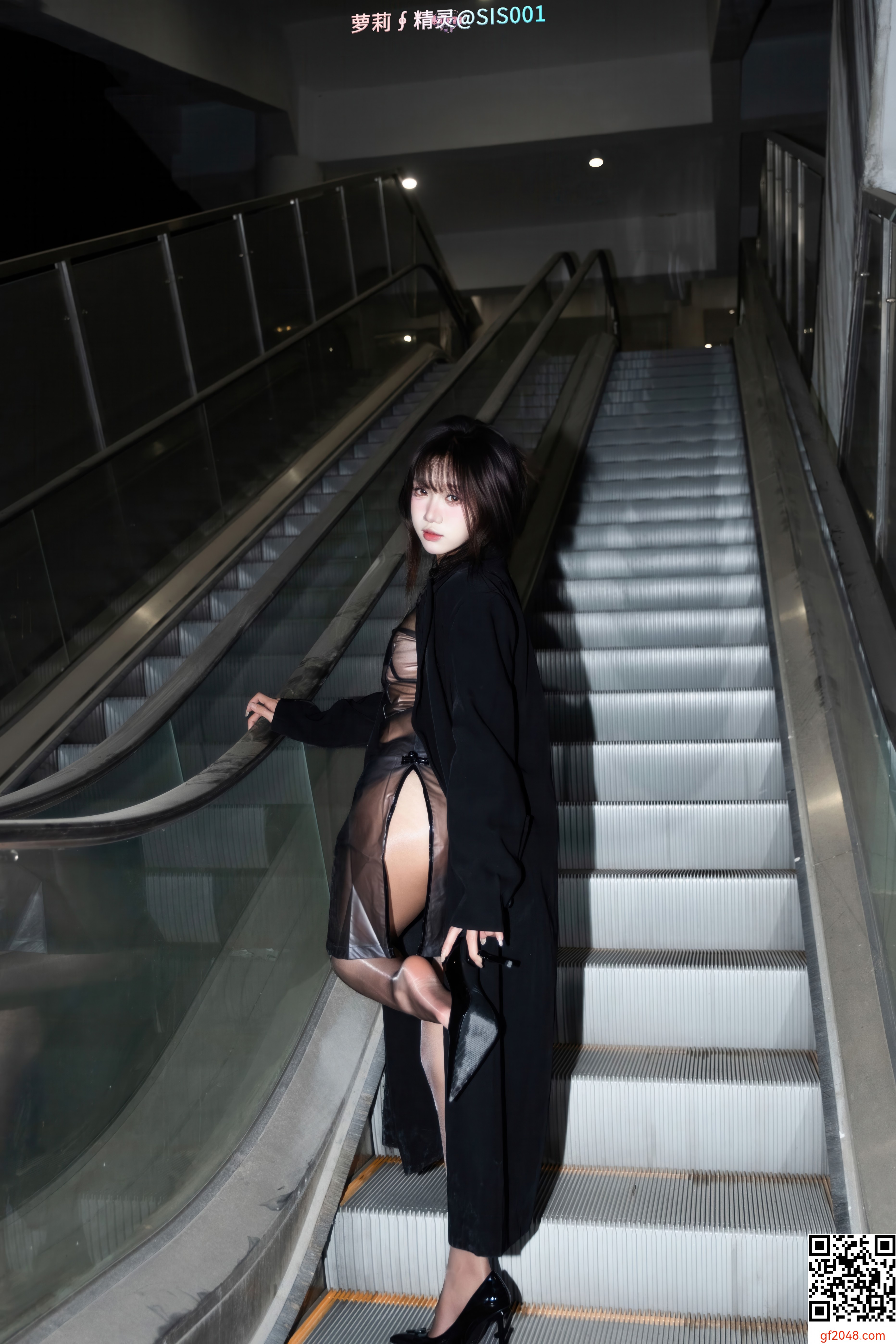 【达人组出品】Coser@柒柒要乖哦 - 午夜邂逅 [75P]