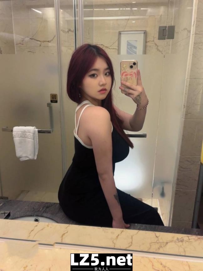 X上刷到的爆乳妹子[21P]