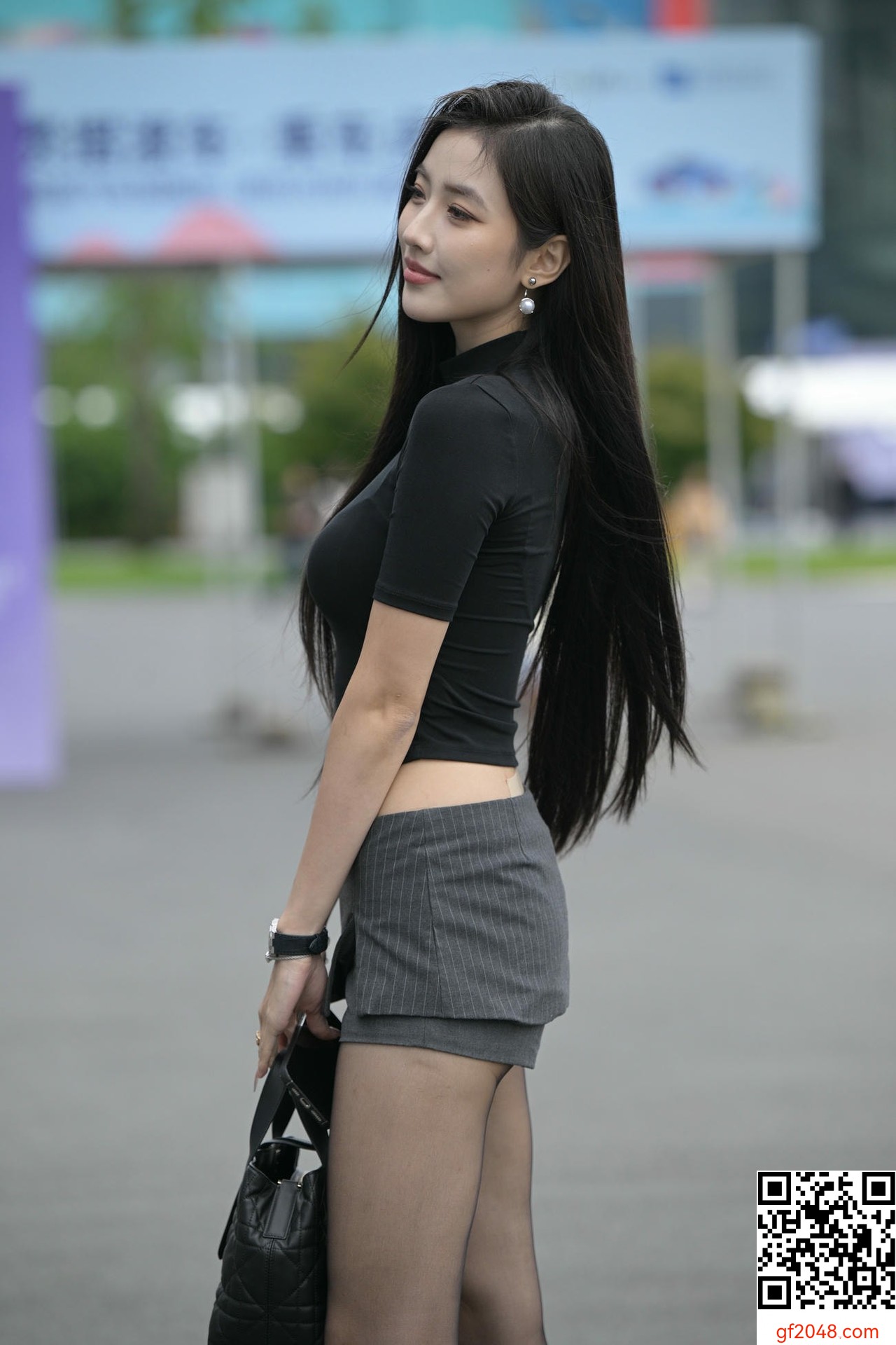 【網路收集系列】[精選街拍作品] 氣質長發黑絲美腿【136P】