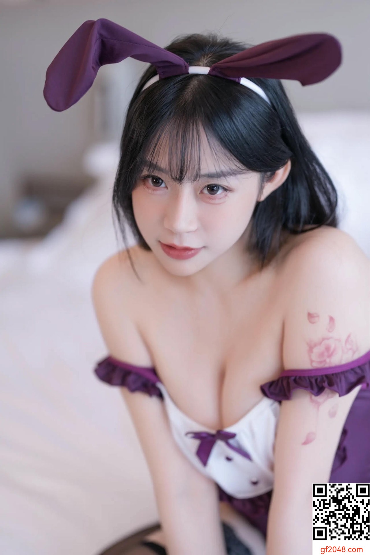 【網路收集系列】YITUYU .. 紫調兔耳邂逅溫柔 一元同學Jodie【57P】
