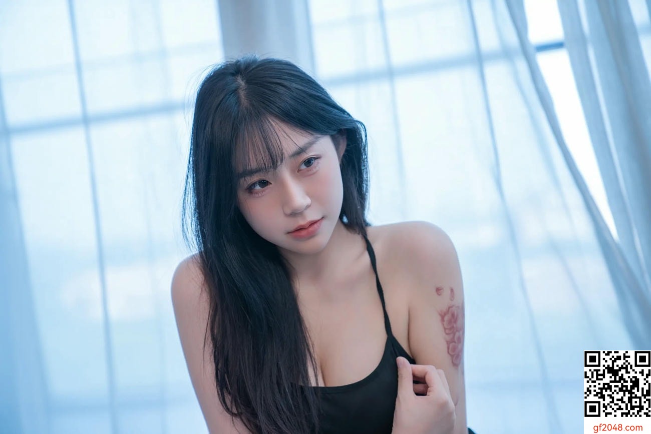 【網路收集系列】YITUYU .. 慵懶與魅惑交織 一元同學Jodie【72P】