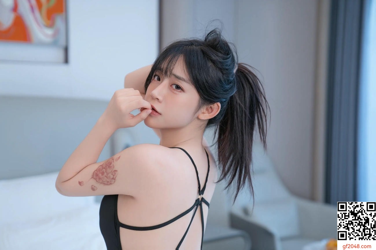 【網路收集系列】YITUYU .. 慵懶與魅惑交織 一元同學Jodie【72P】