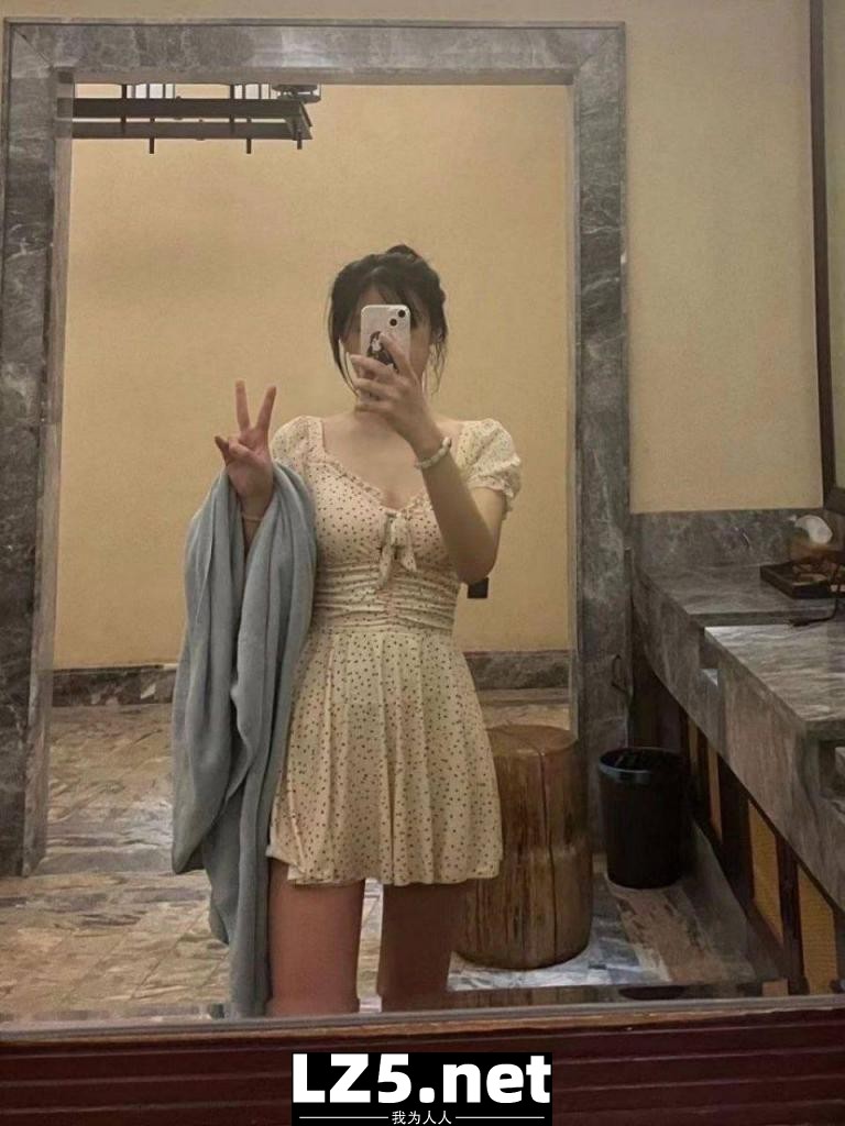 ＃反差  清纯脸蛋下藏着是经历了风雨的逼[48P]