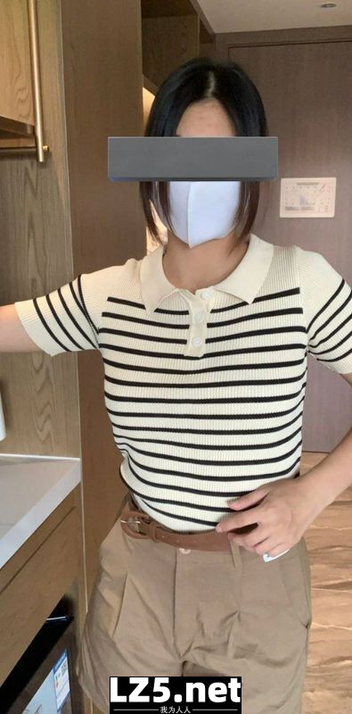 身材不錯的極品短髮妹  (21P)