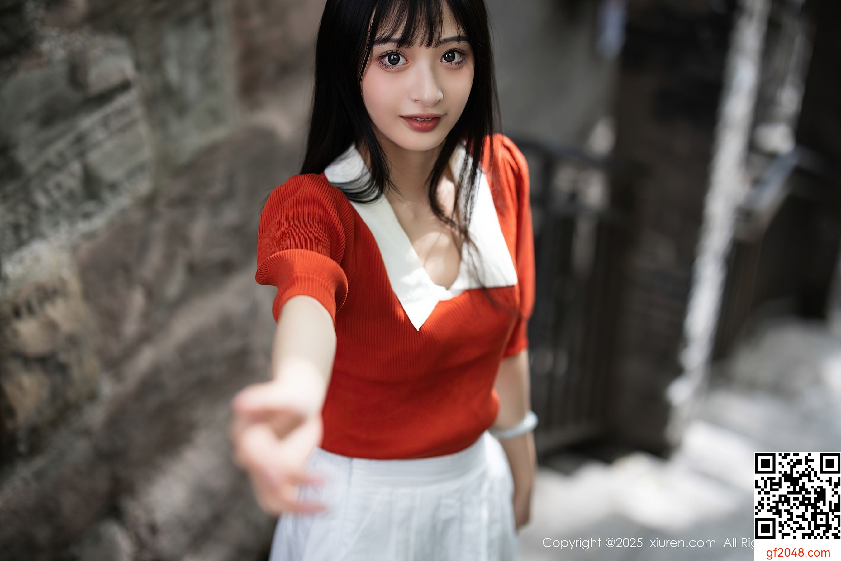 [XiuRen秀人网] No.10247 茂木希子 橙色T恤