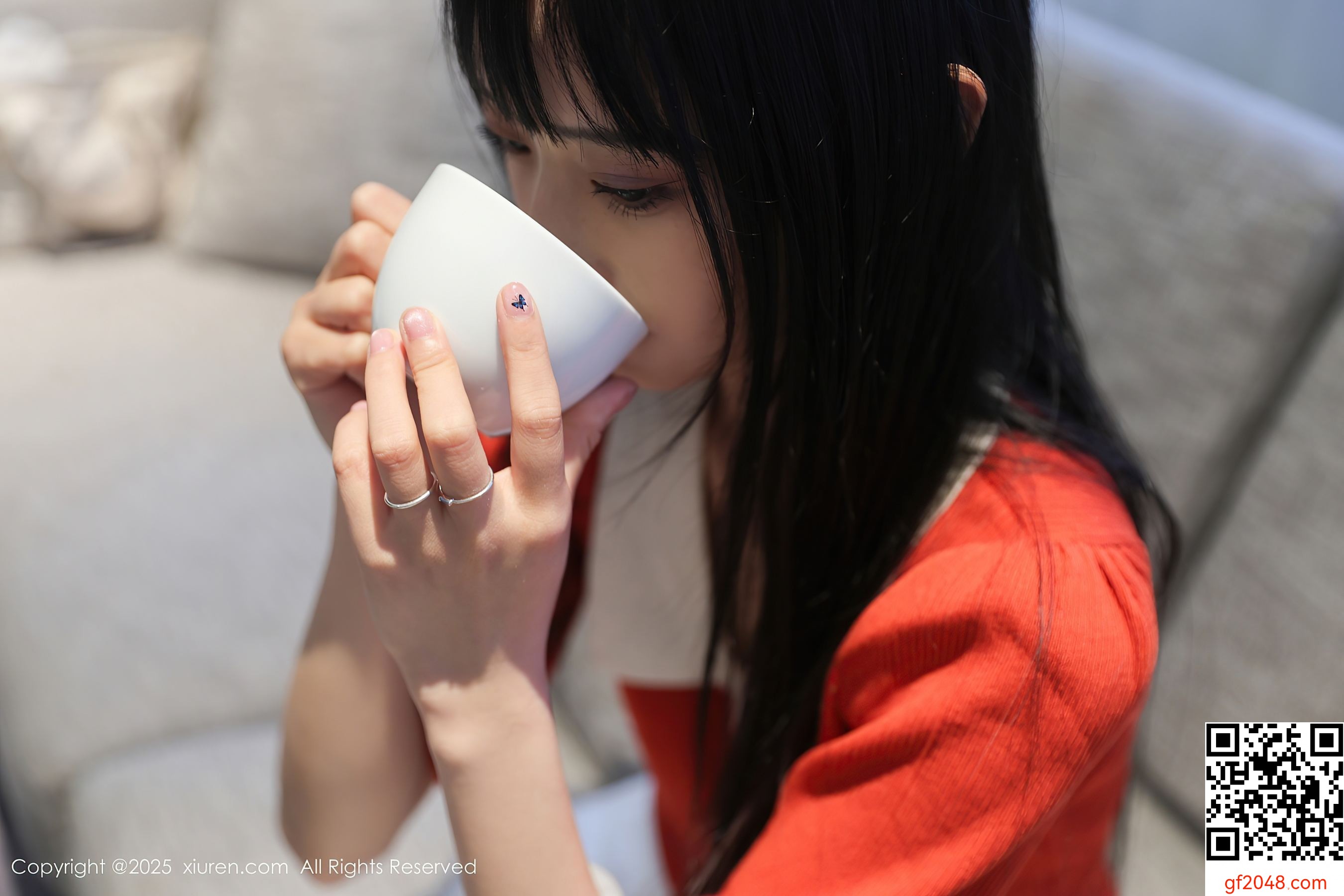 [XiuRen秀人网] No.10247 茂木希子 橙色T恤
