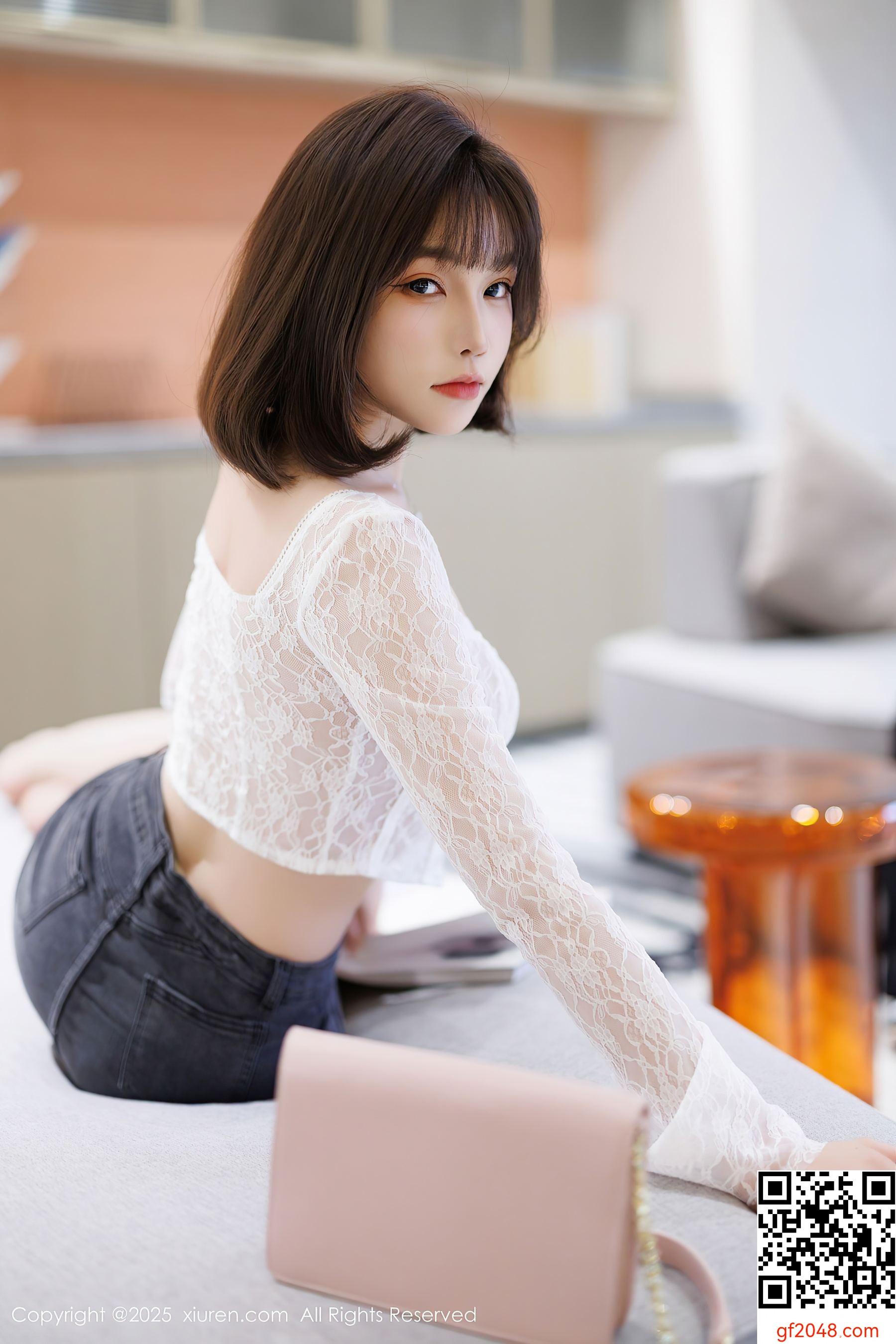 [XiuRen秀人网] No.10113 徐莉芝Booty 诱人白袜