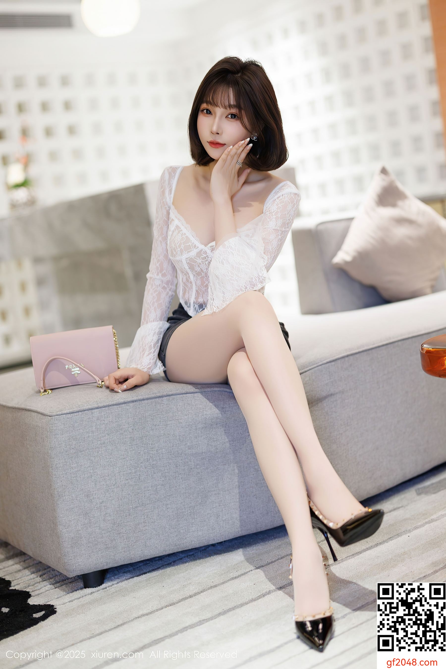 [XiuRen秀人网] No.10113 徐莉芝Booty 诱人白袜