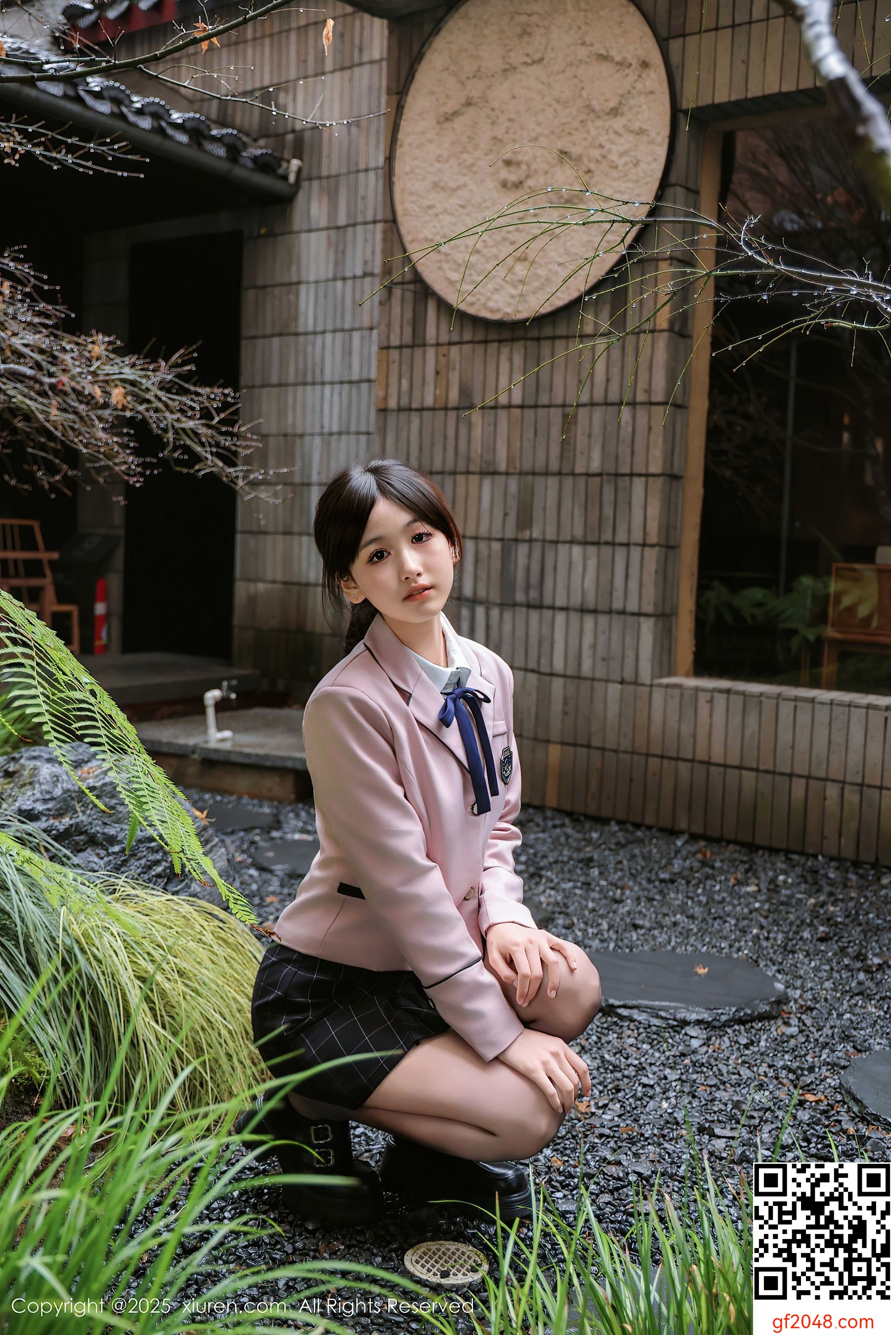 [XiuRen秀人网] No.9949 奶芙乔乔 美腿黑丝