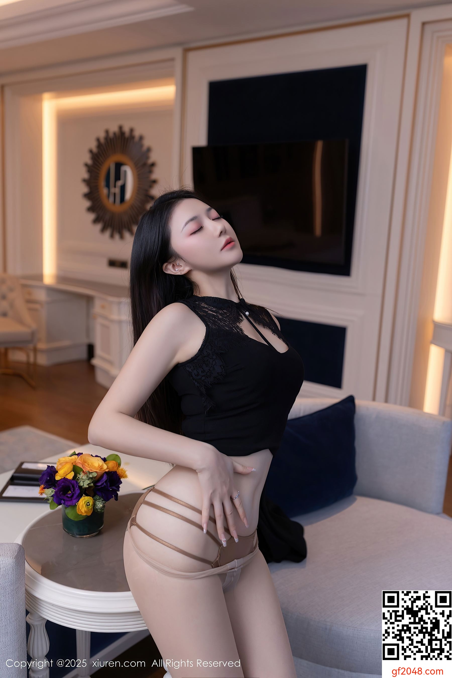 [XiuRen秀人网] No.9953 鱼子酱Fish 丝袜美腿