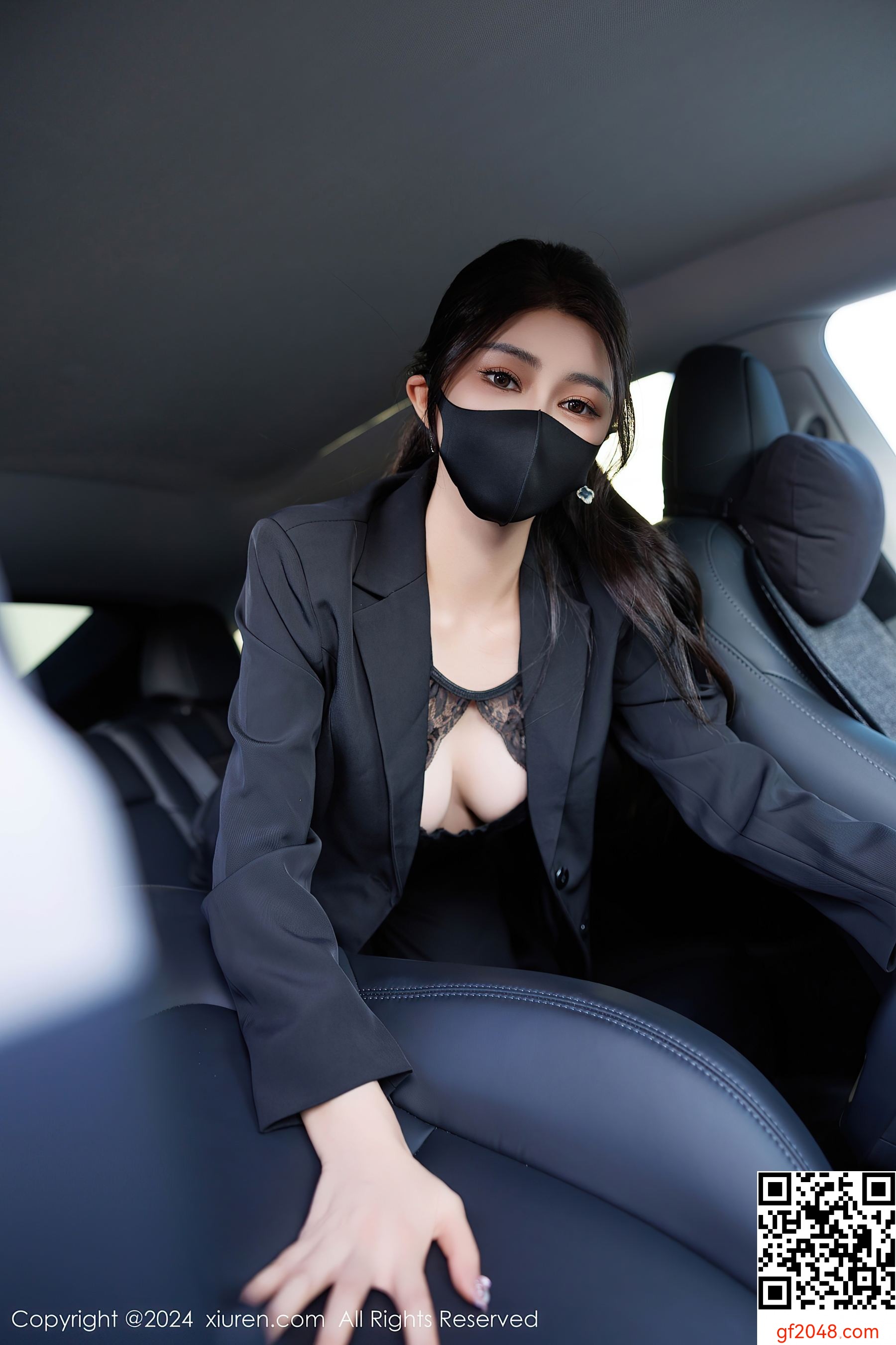 [XiuRen秀人网] No.9405 凯竹Quinn 黑丝美腿