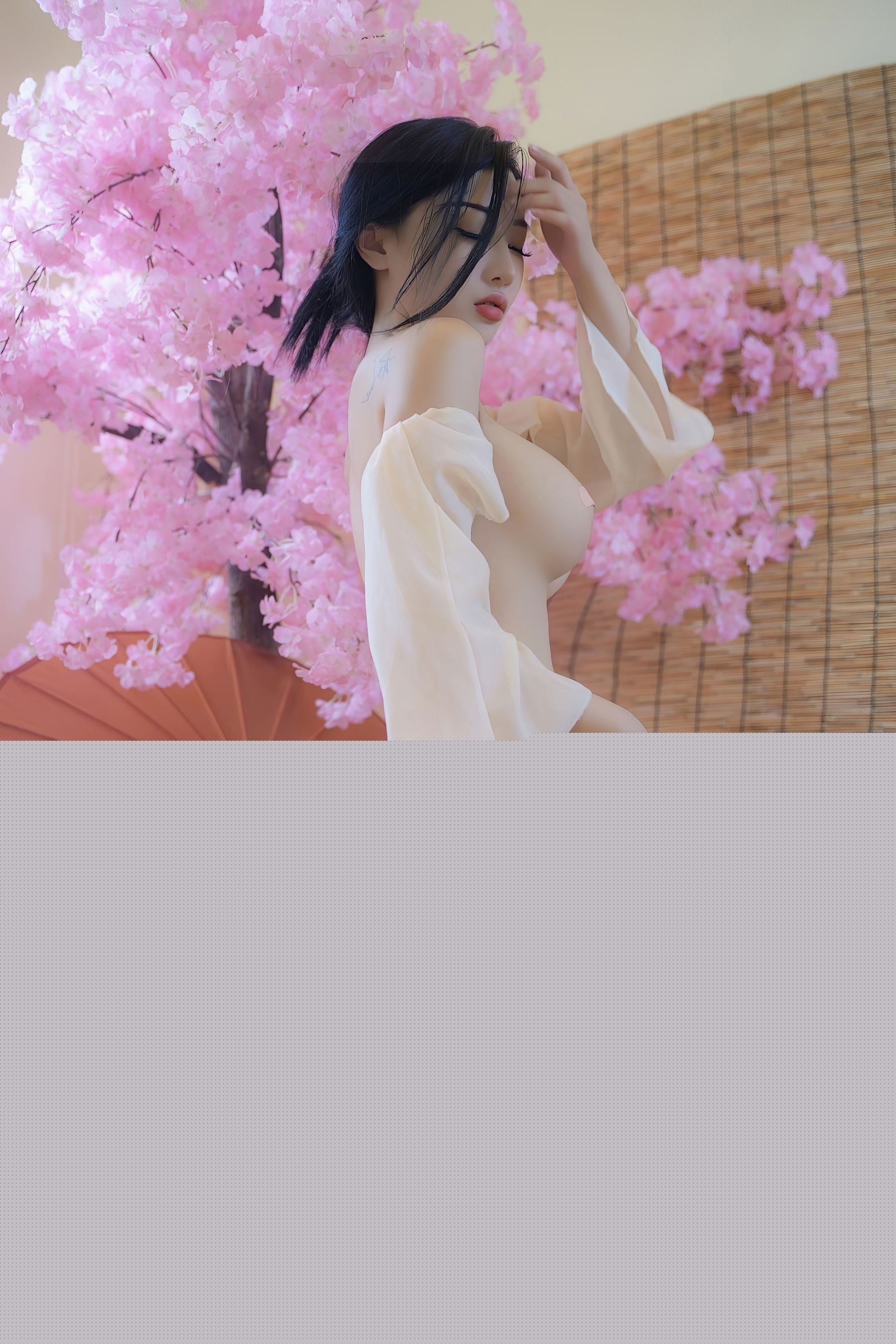 [XiuRen秀人网] No.9351 妙可可Cheese 黑丝美腿