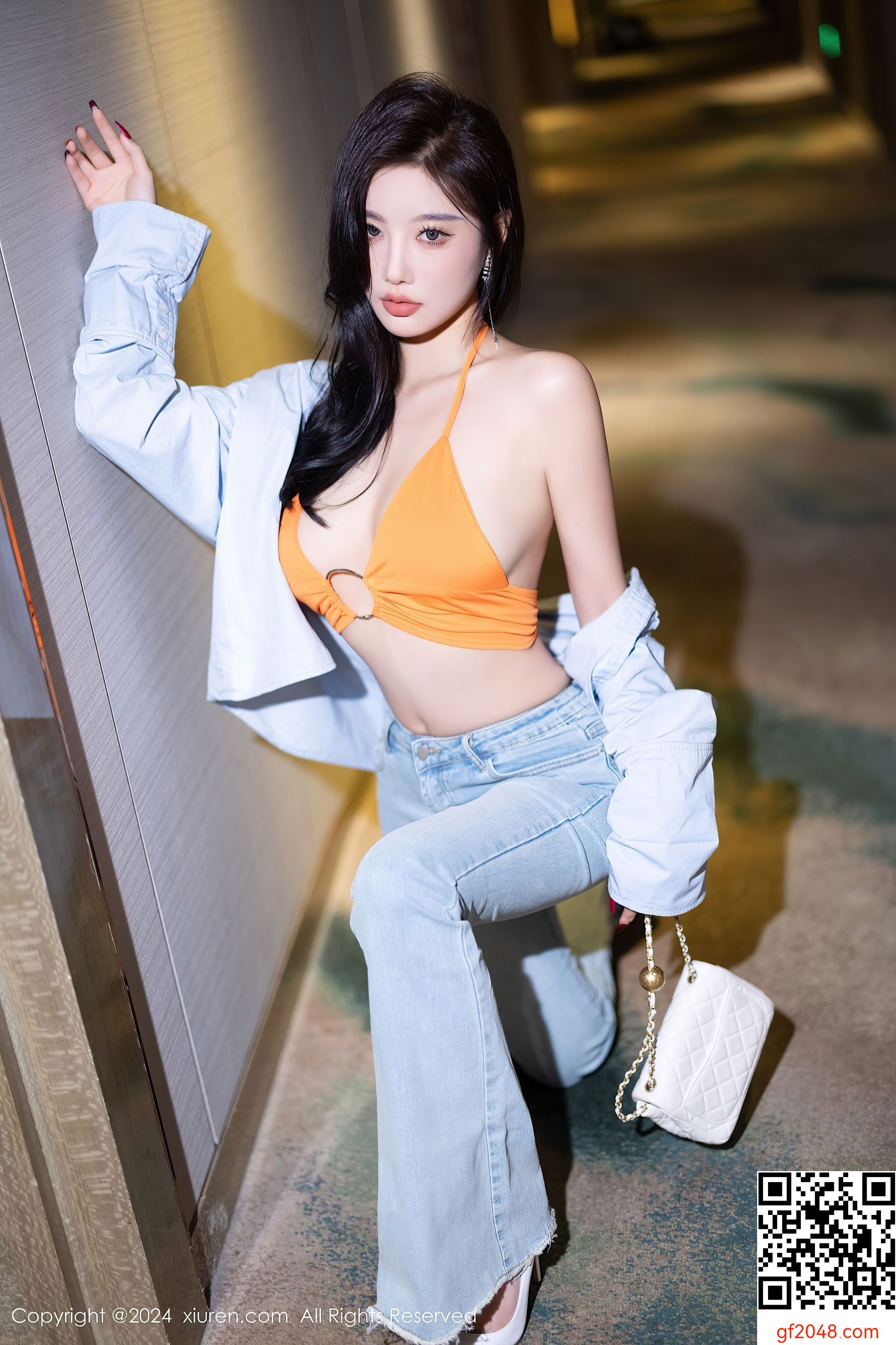 [XiuRen秀人网] No.9282 杨晨晨Yome 丝袜美腿