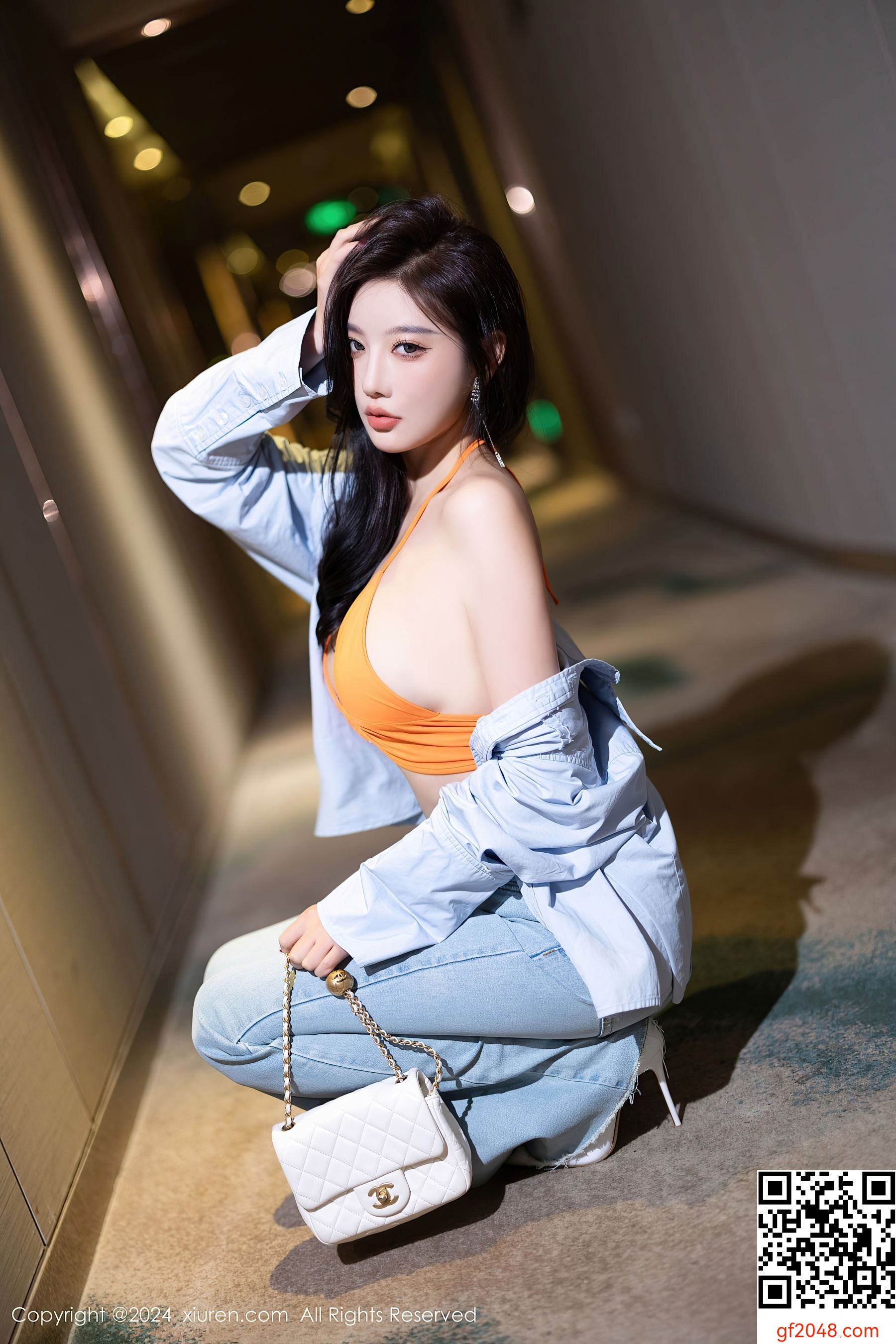 [XiuRen秀人网] No.9282 杨晨晨Yome 丝袜美腿