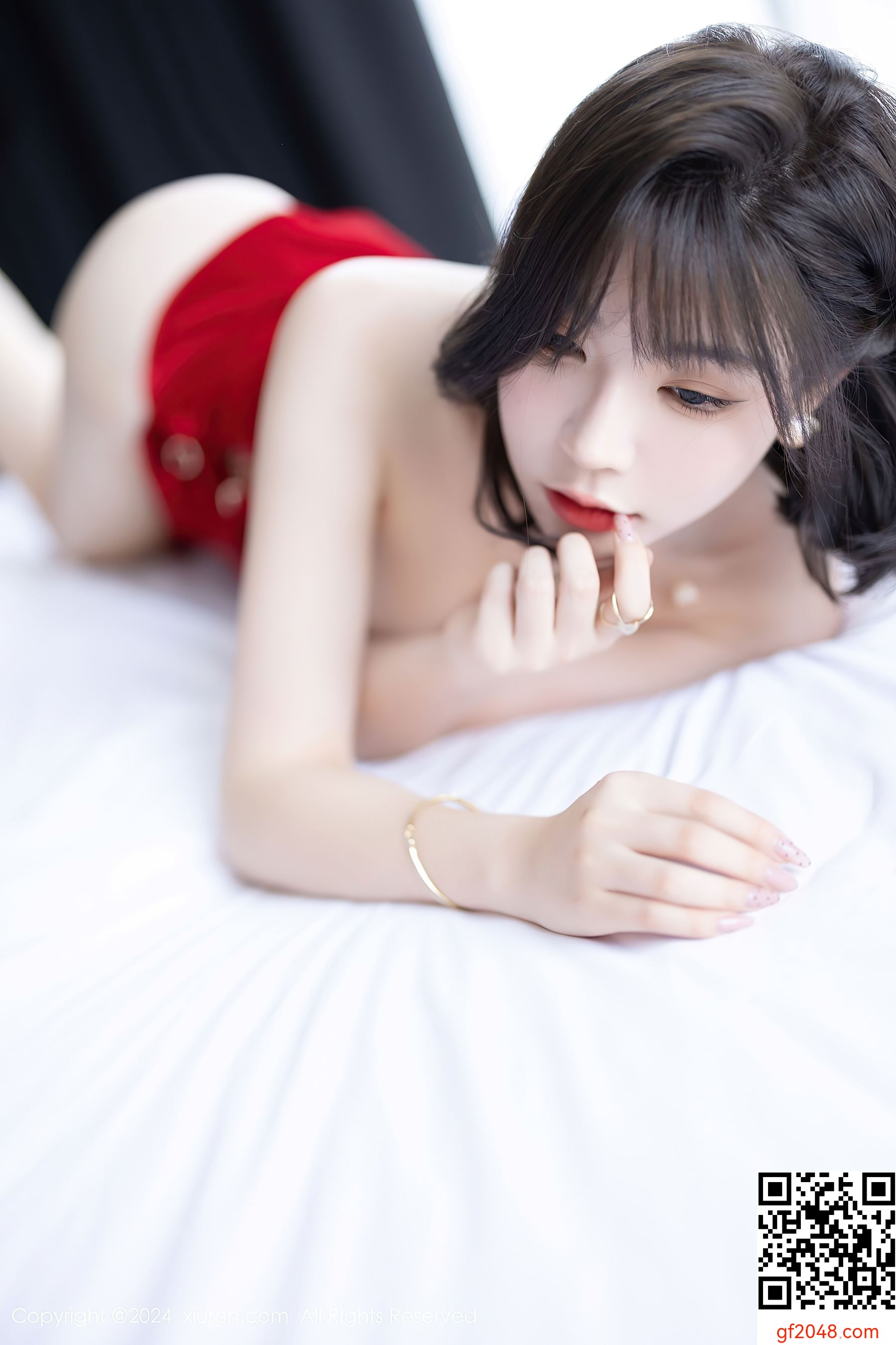[XiuRen秀人网] No.9229 徐莉芝Booty 美腿黑丝