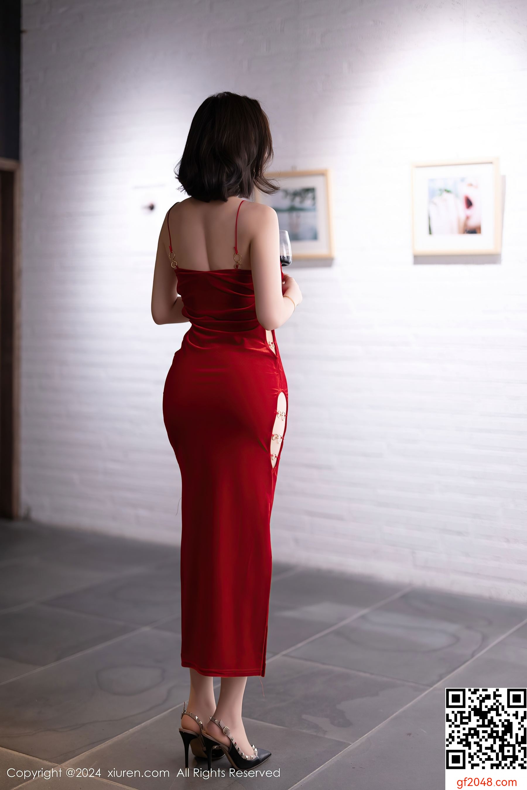 [XiuRen秀人网] No.9229 徐莉芝Booty 美腿黑丝