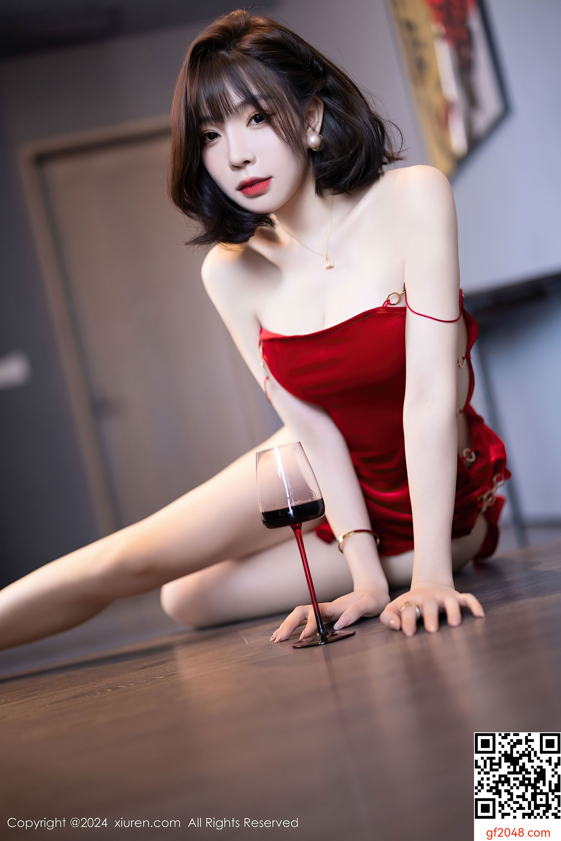 [XiuRen秀人网] No.9229 徐莉芝Booty 美腿黑丝