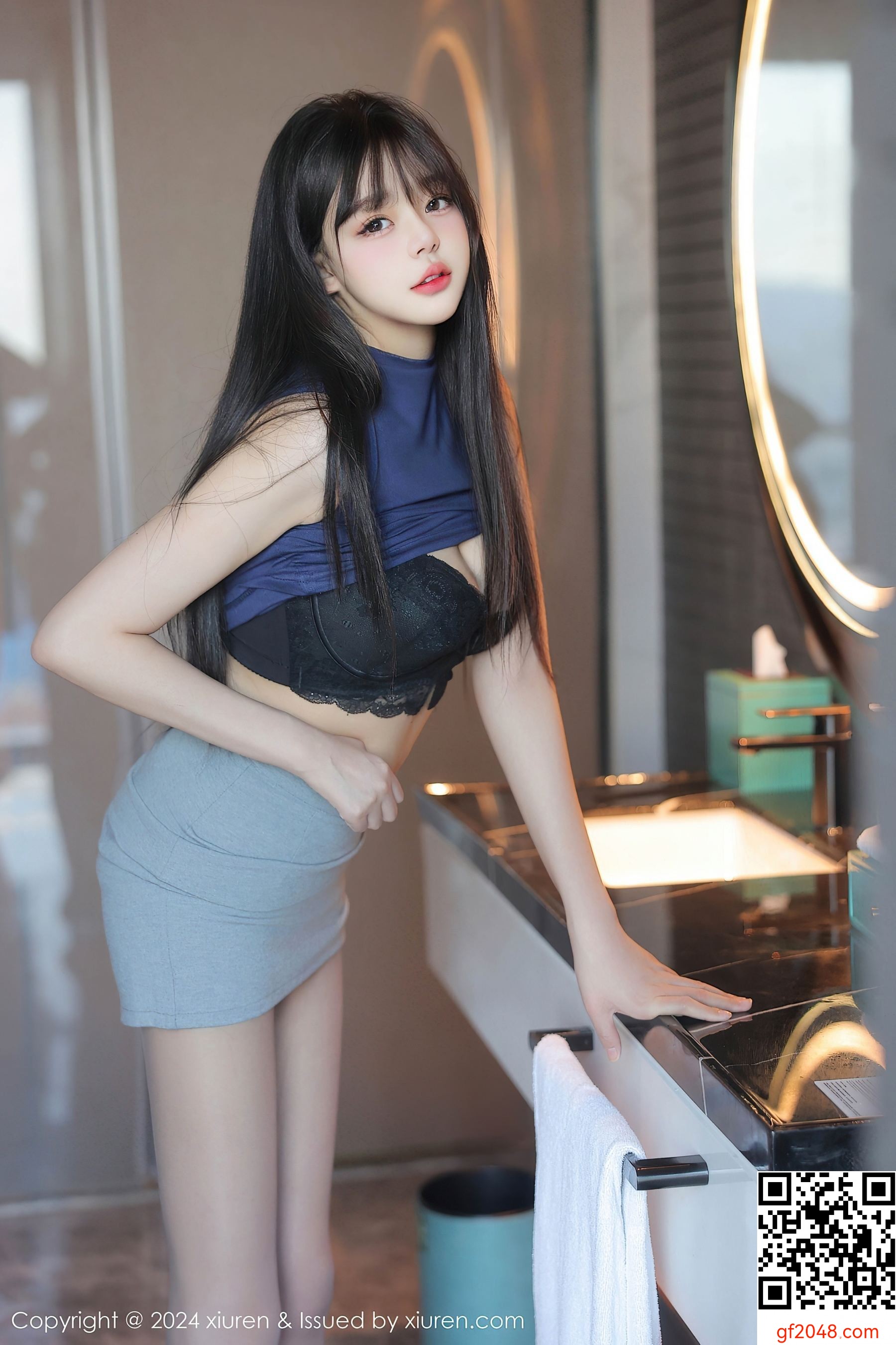 [XiuRen秀人网] No.9233 柚柚小奶瓶 美腿短裙