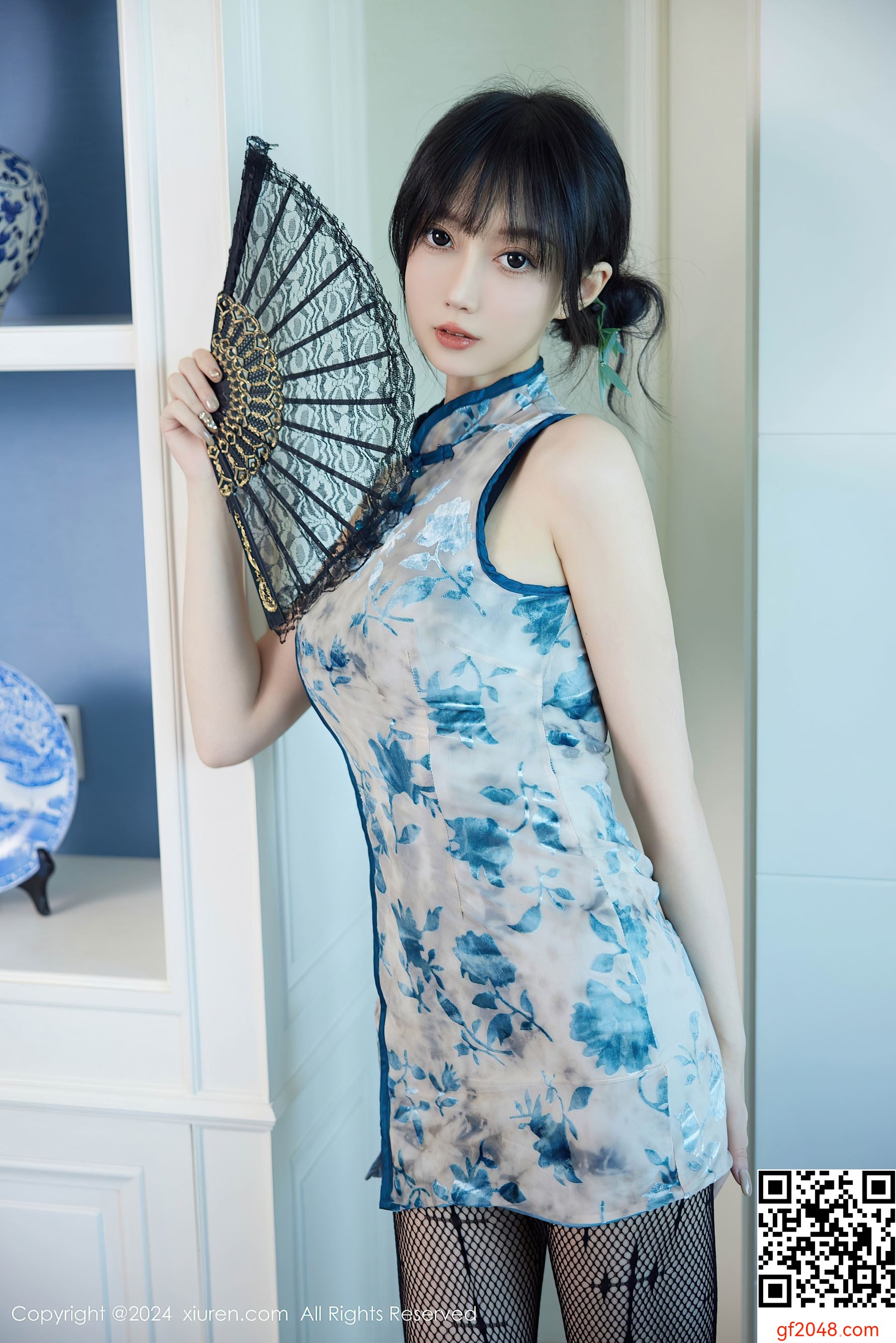 [XiuRen秀人网] No.9236 玥儿玥er 美腿丝袜