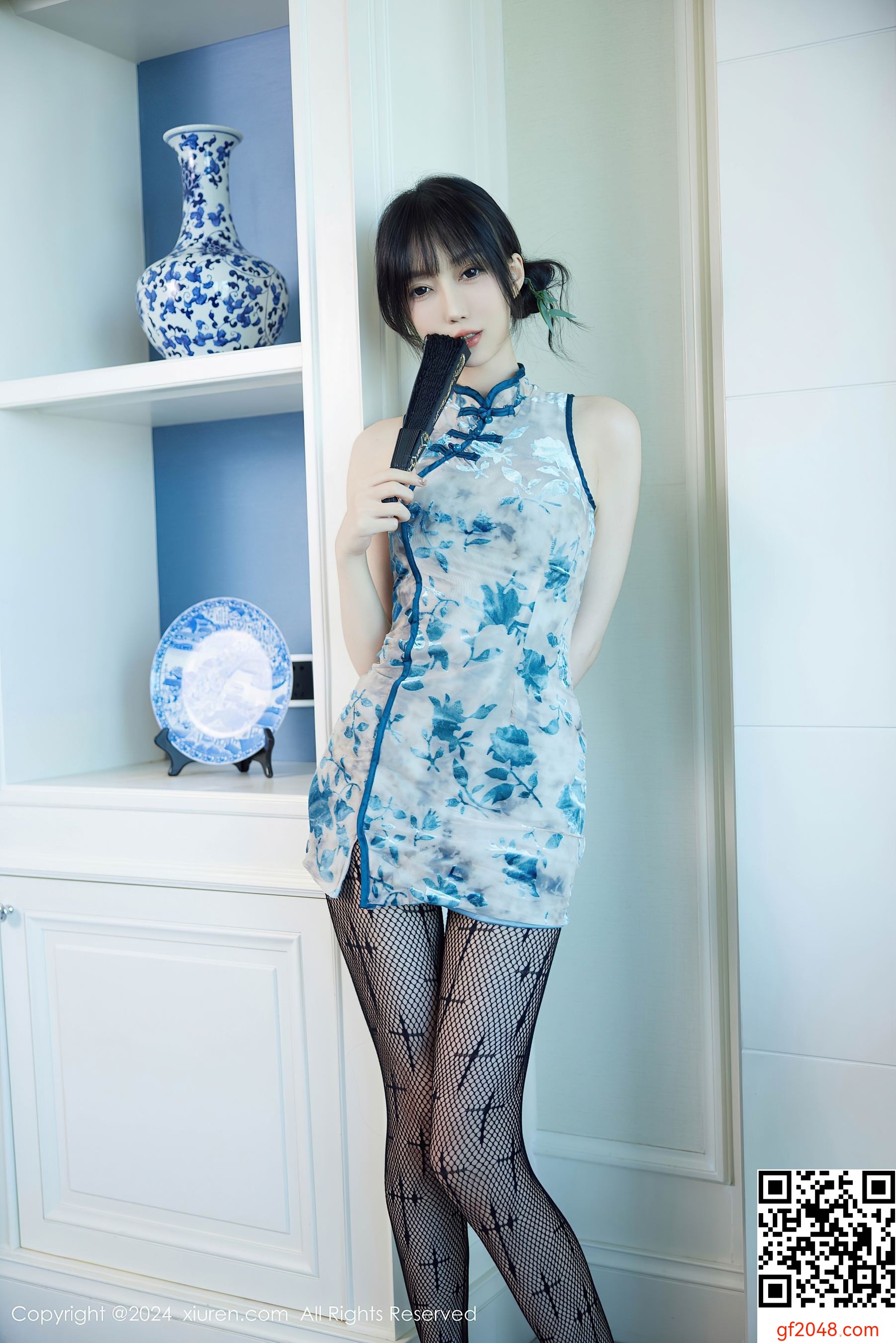 [XiuRen秀人网] No.9236 玥儿玥er 美腿丝袜