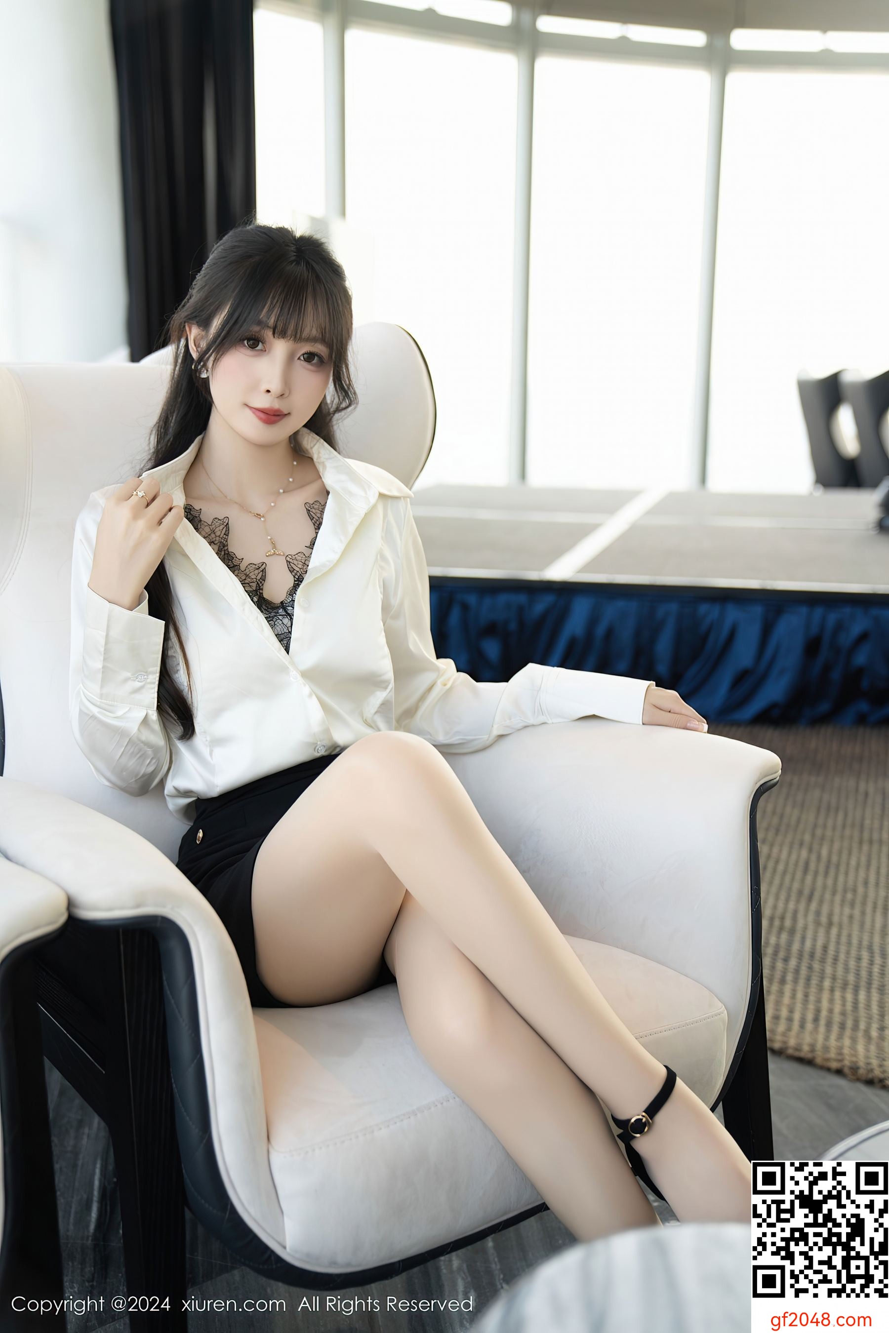 [XiuRen秀人网] No.9237 林星阑 黑丝兔女郎