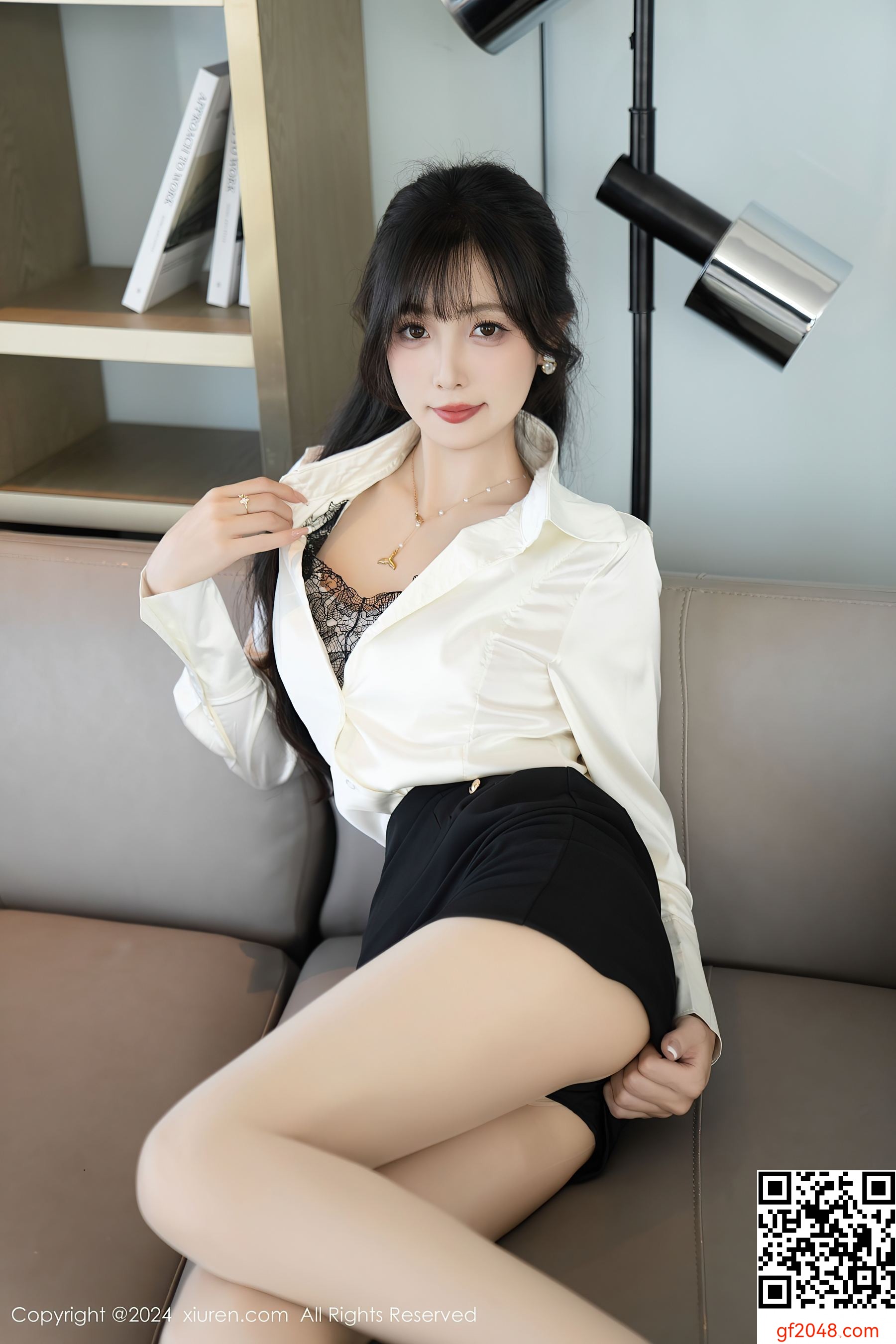 [XiuRen秀人网] No.9237 林星阑 黑丝兔女郎