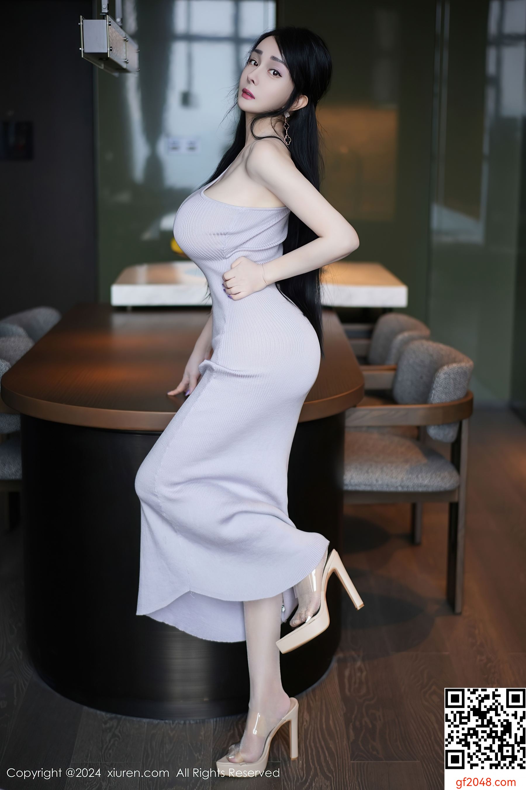 [XiuRen秀人网] No.9183 允爾 丝袜美臀