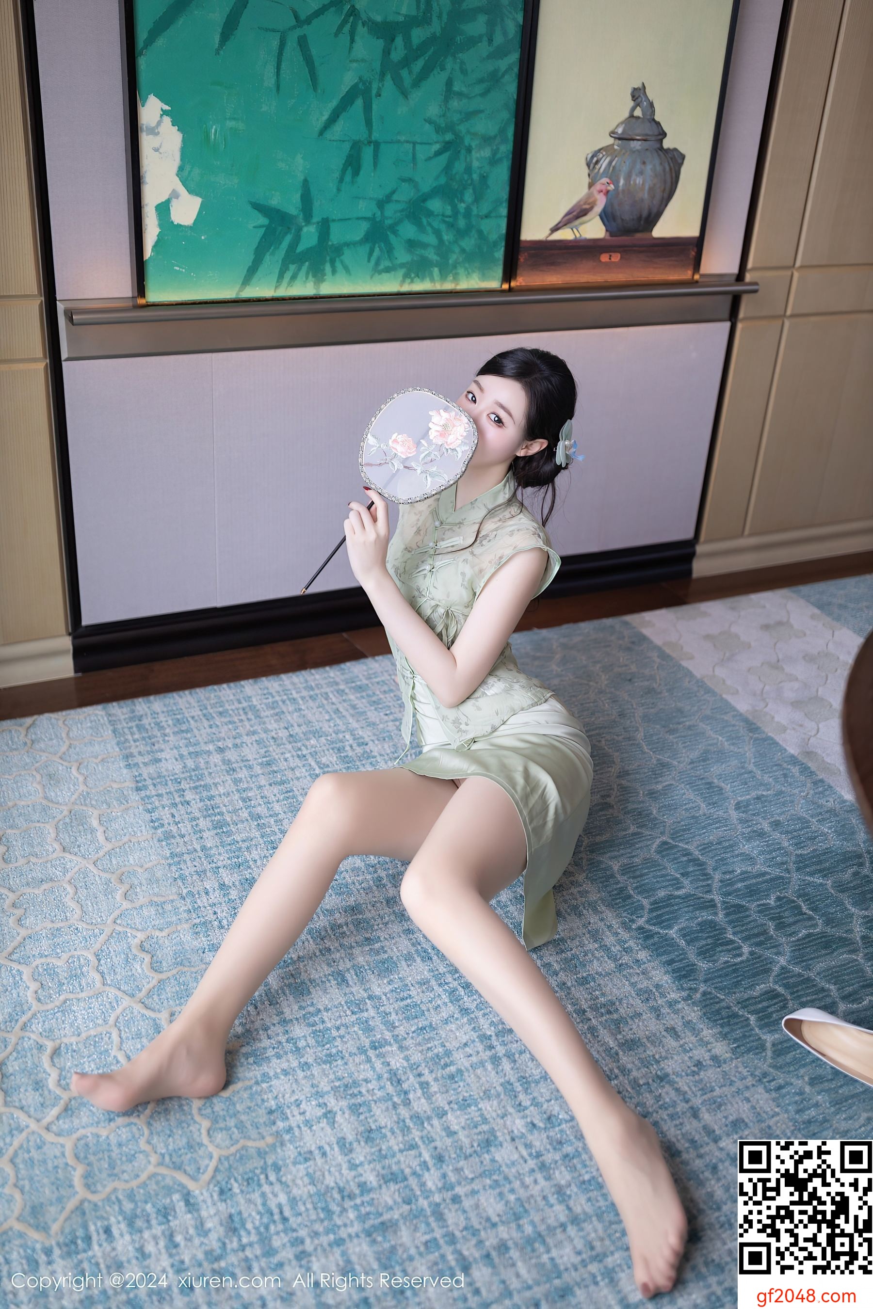 [XiuRen秀人网] No.9124 小逗逗 丝袜美腿