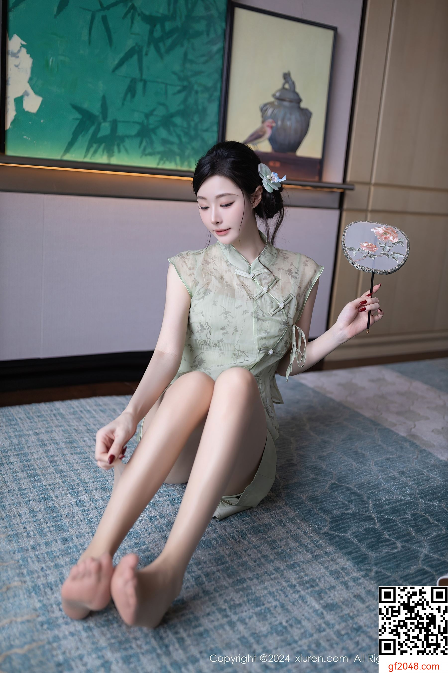 [XiuRen秀人网] No.9124 小逗逗 丝袜美腿