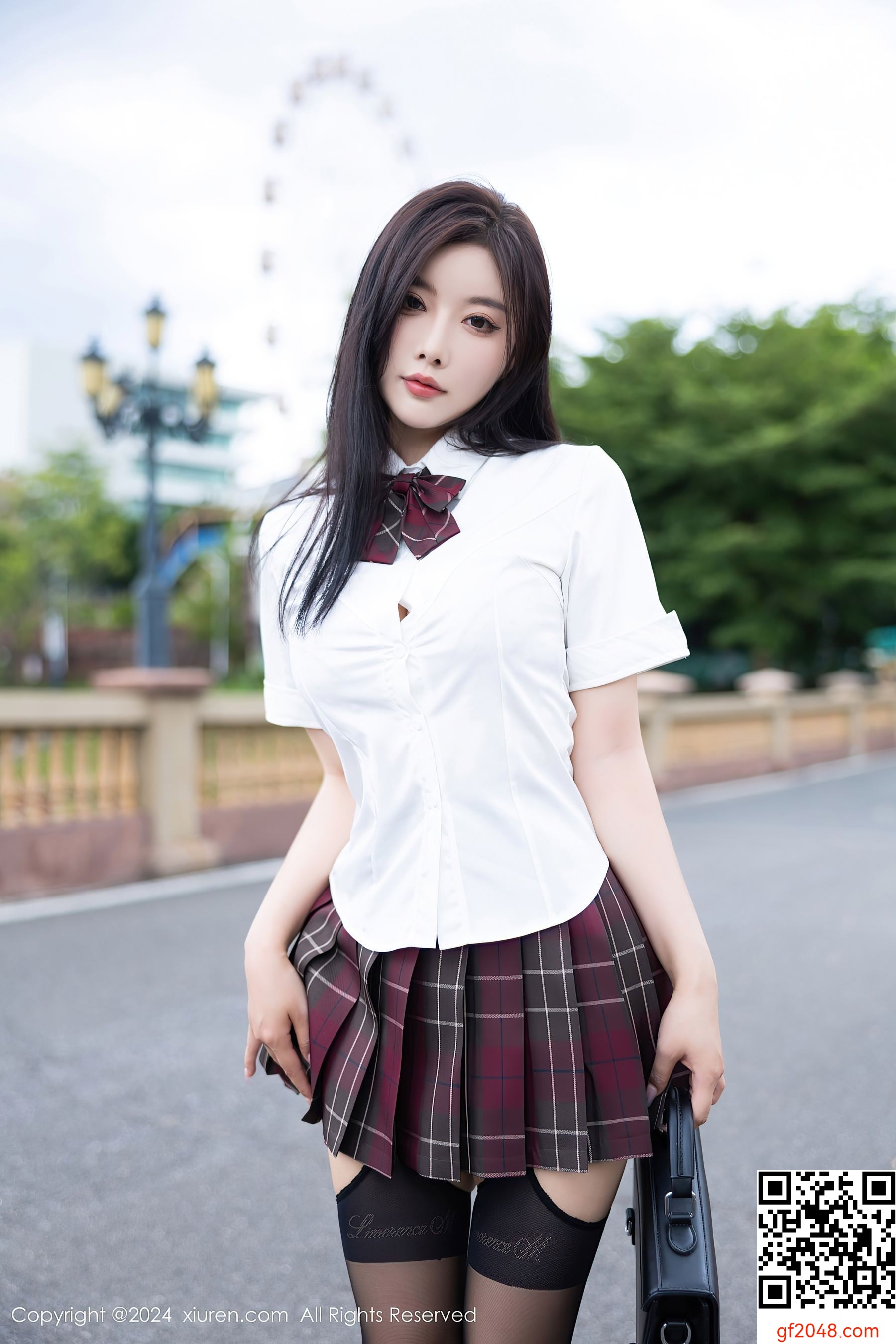 [XiuRen秀人网] No.9064 杨晨晨Yome 黑丝美腿