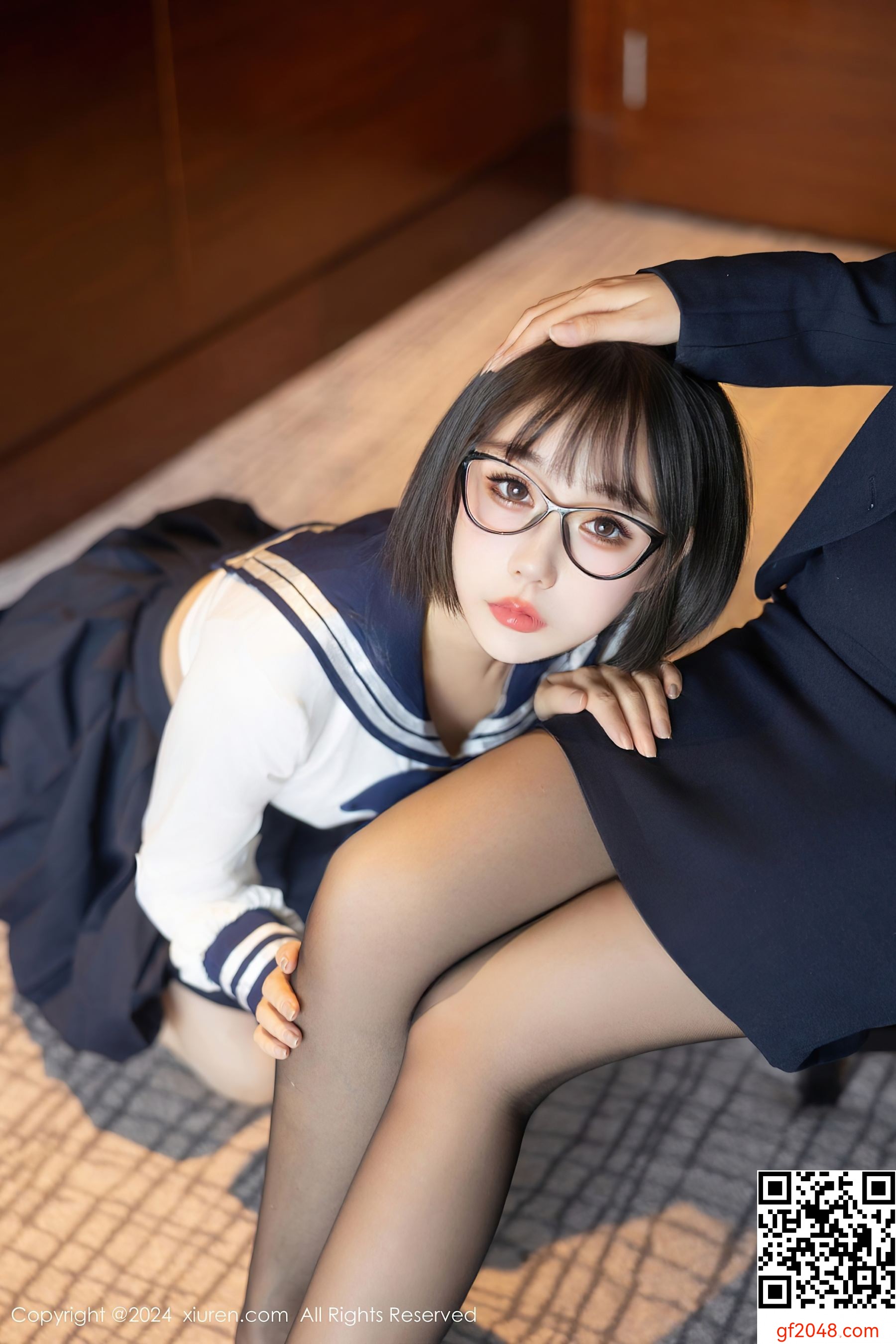 [XiuRen秀人网] No.9065 小蛮妖Yummy 黑丝美腿