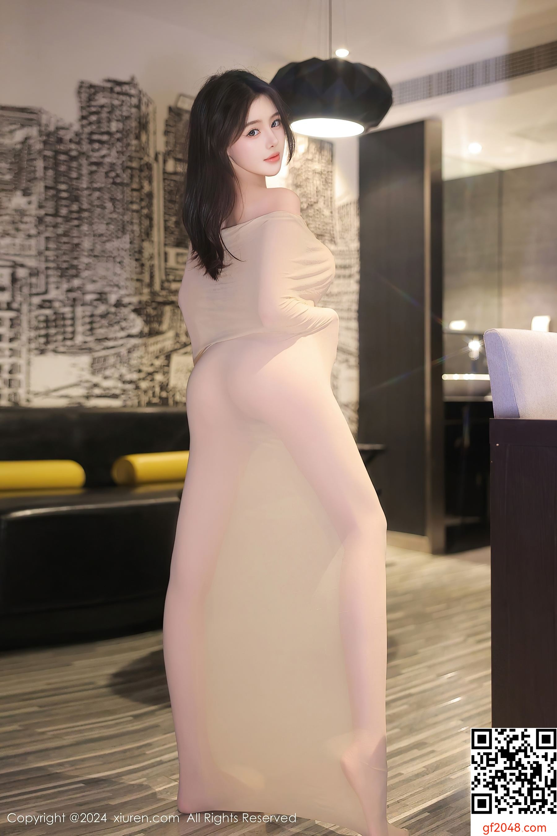 [XiuRen秀人网] No.9073 袁圆 丝袜美腿