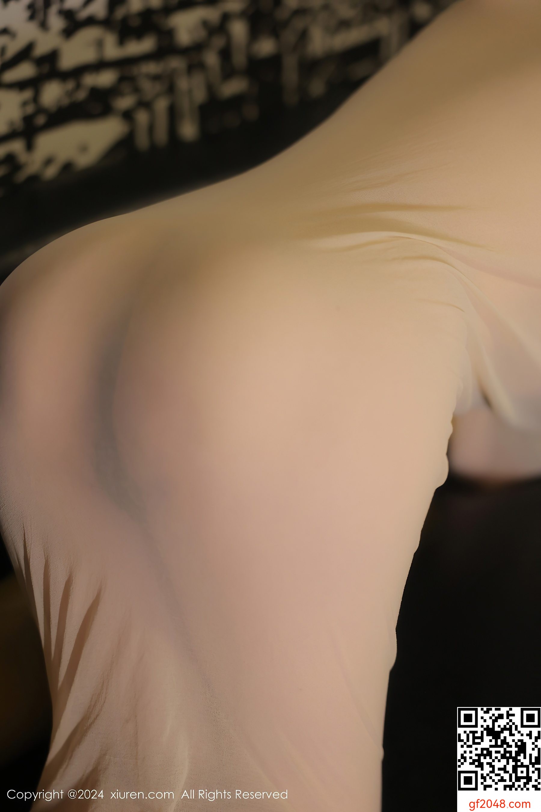 [XiuRen秀人网] No.9073 袁圆 丝袜美腿