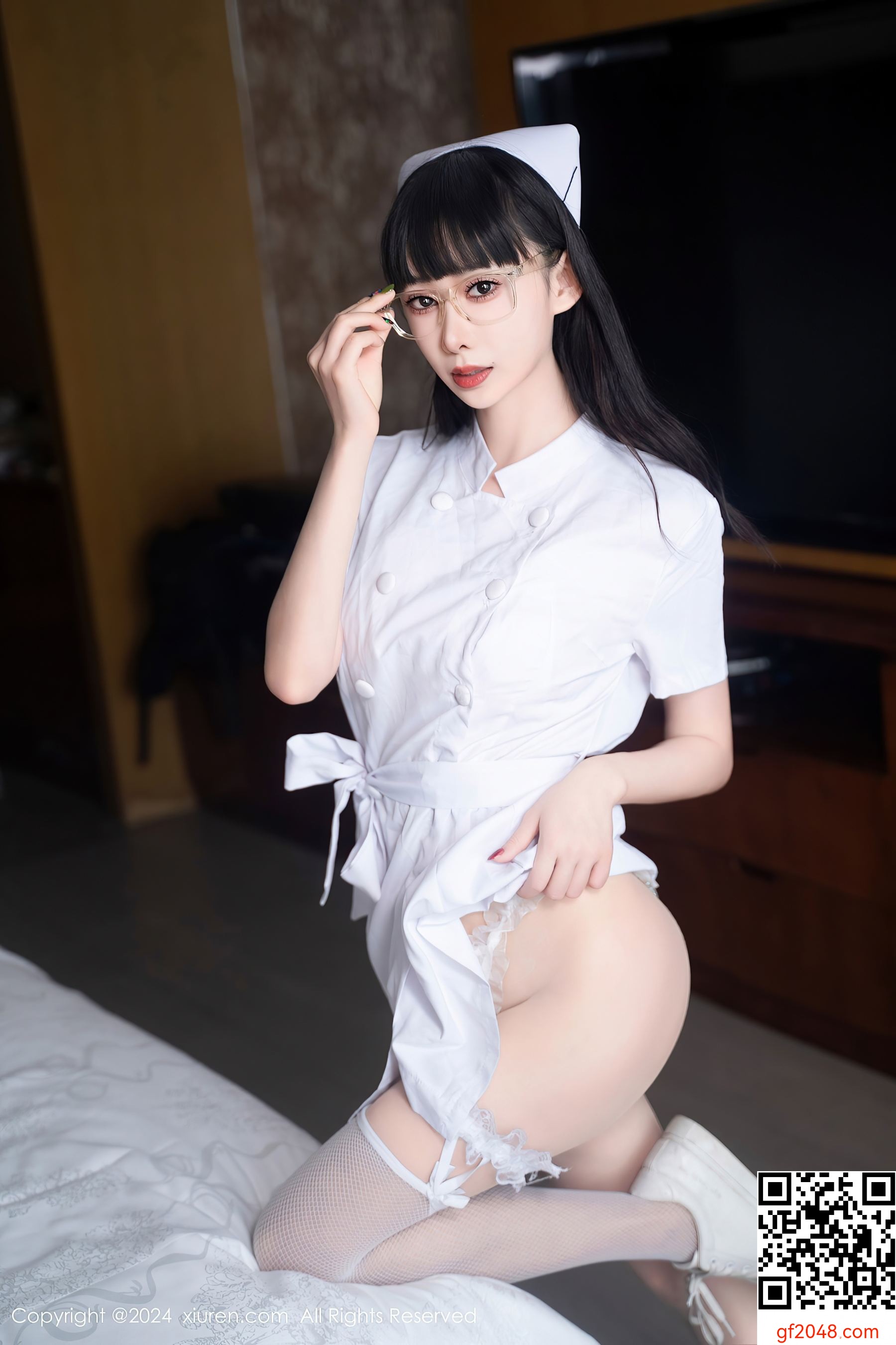 [XiuRen秀人网] No.9077 宝宝甜 美腿丝袜