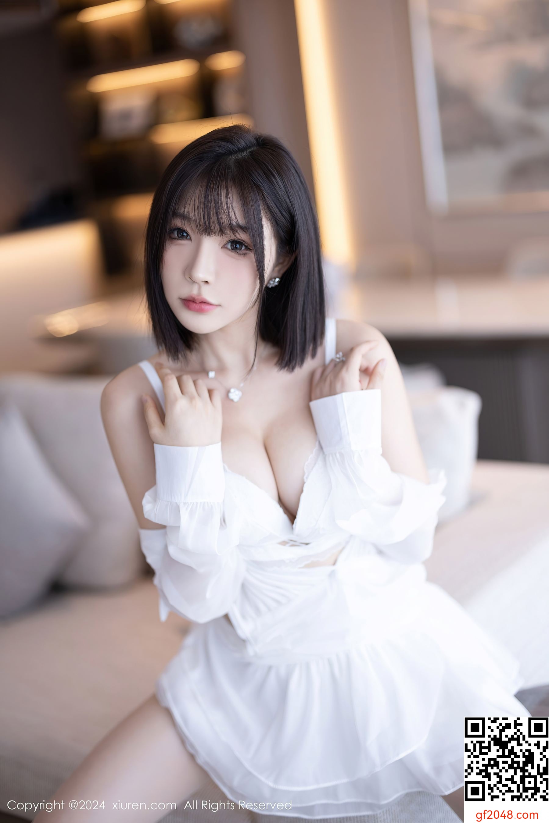 [XiuRen秀人网] No.9020 徐莉芝Booty 丝袜美腿