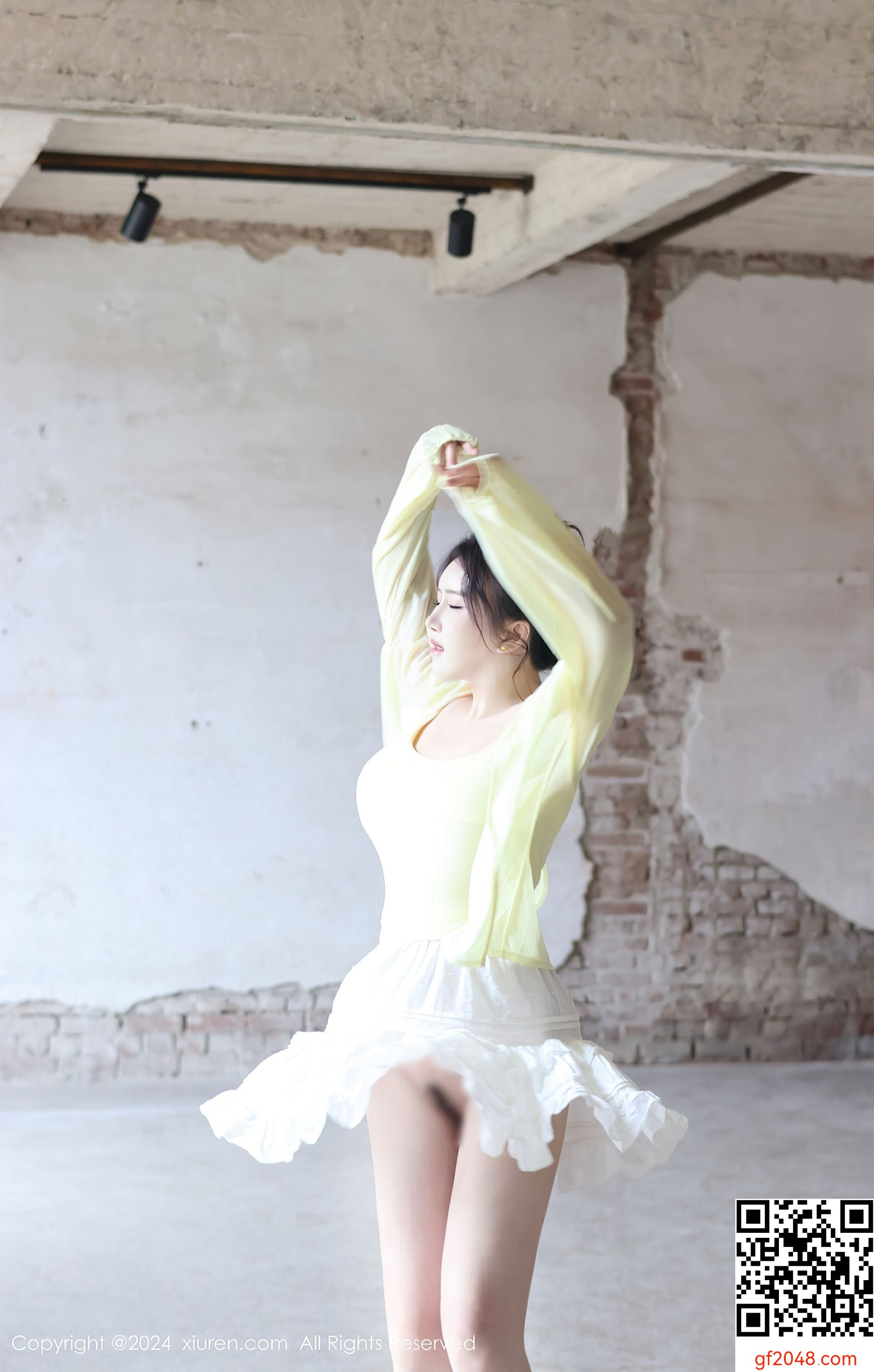 [XiuRen秀人网] No.9024 小薯条nienie 美乳性感
