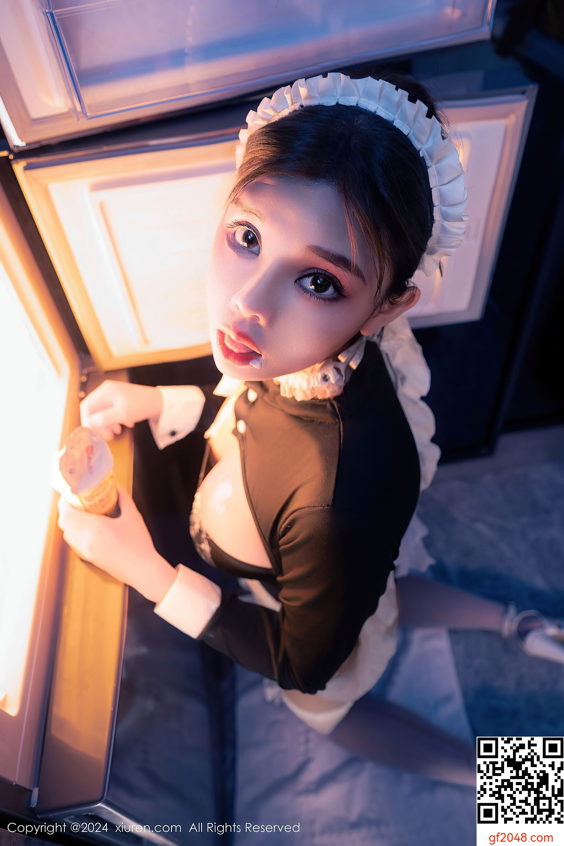 [XiuRen秀人网] No.8966 小童颜 丝袜美臀