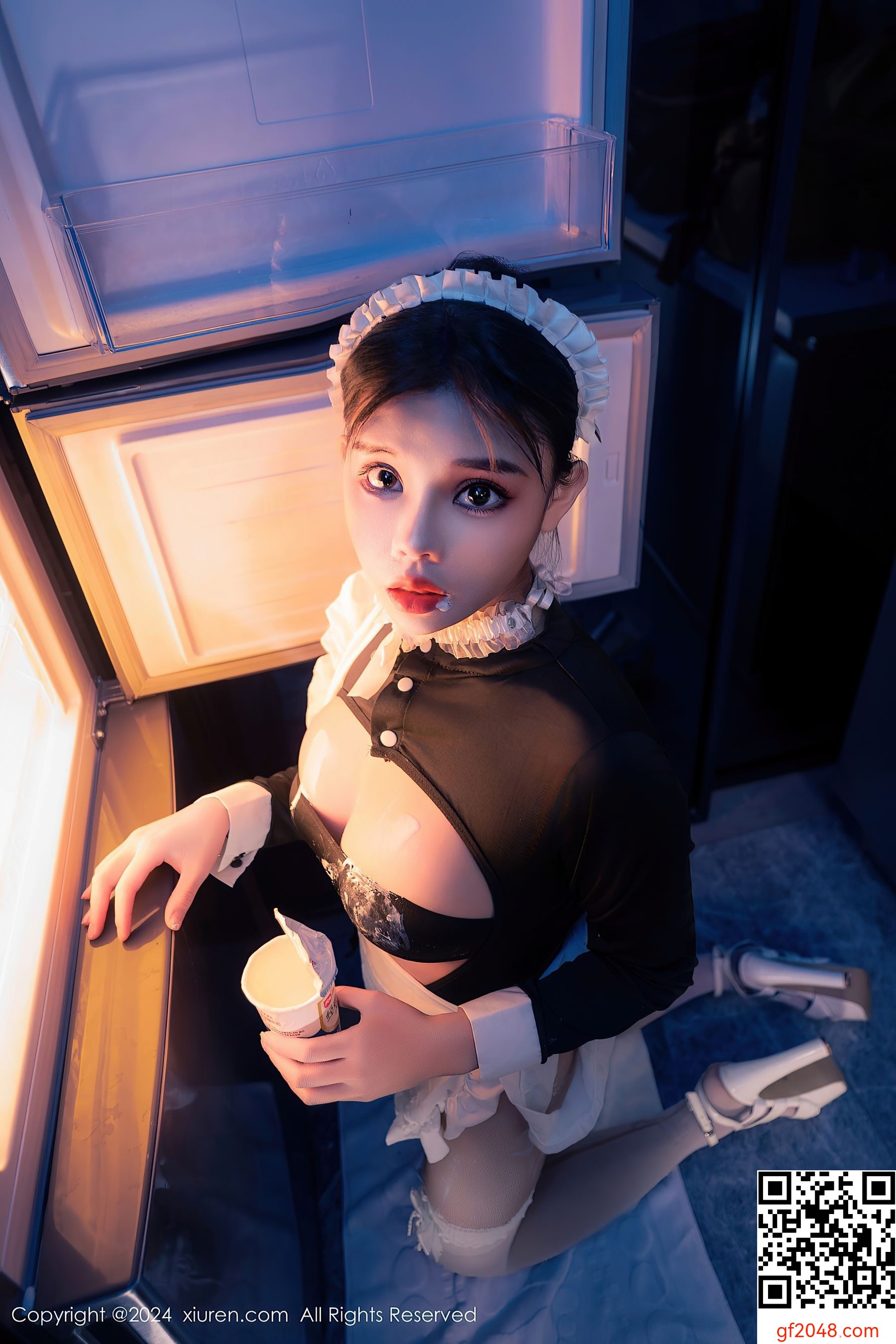 [XiuRen秀人网] No.8966 小童颜 丝袜美臀