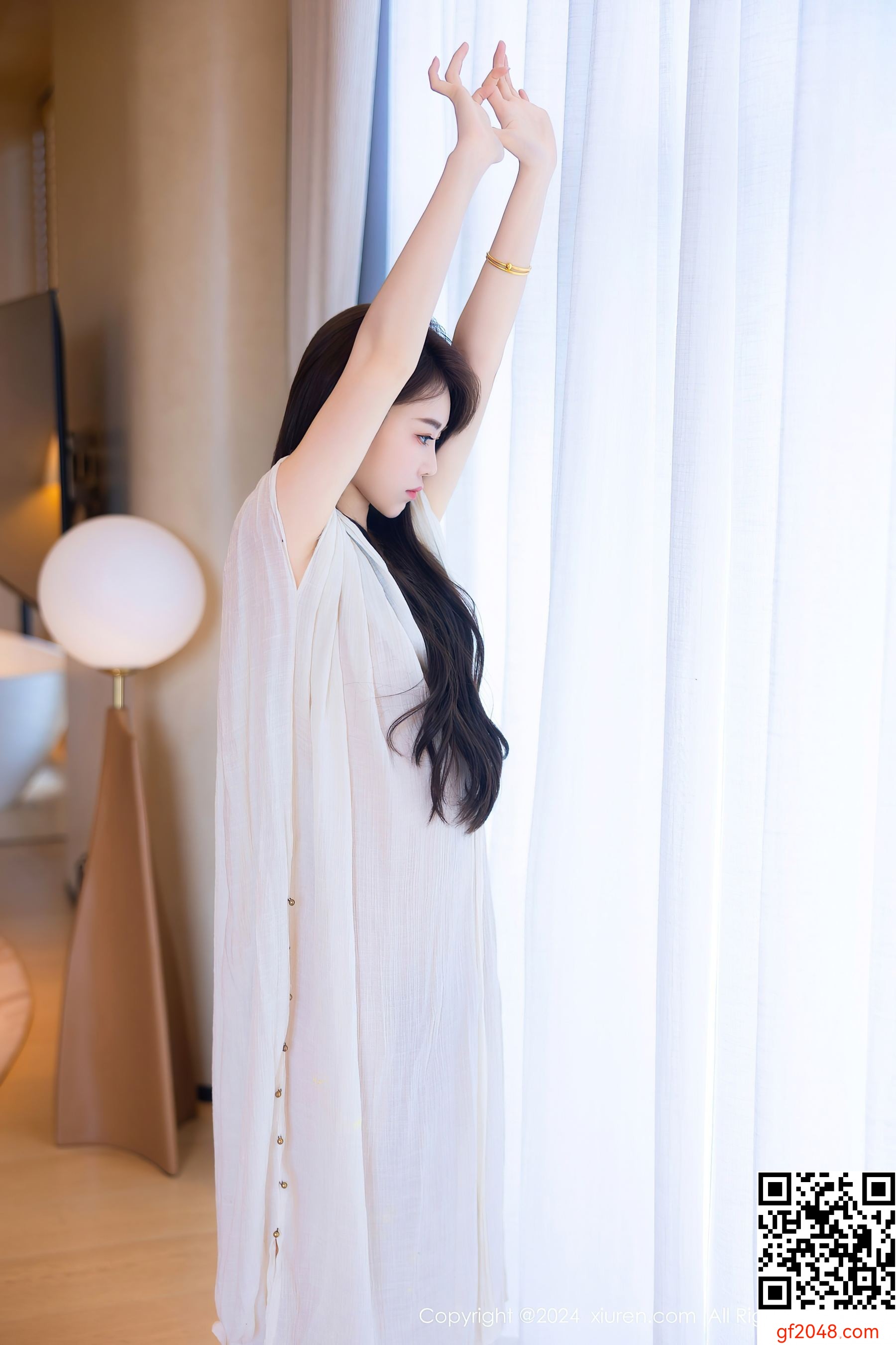 [XiuRen秀人网] No.8842 夏竹 性感美腿