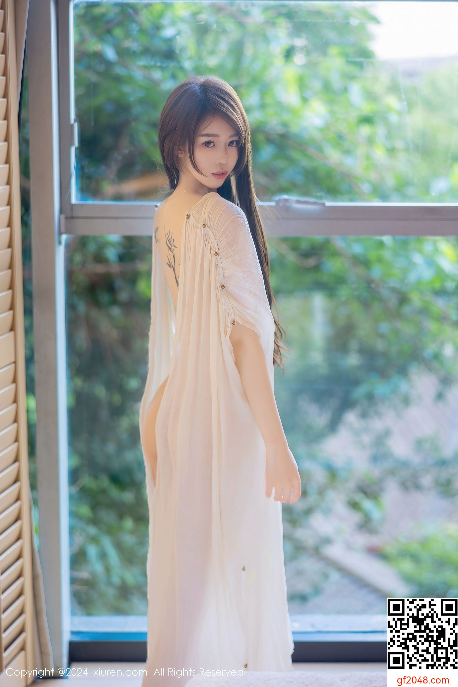 [XiuRen秀人网] No.8842 夏竹 性感美腿