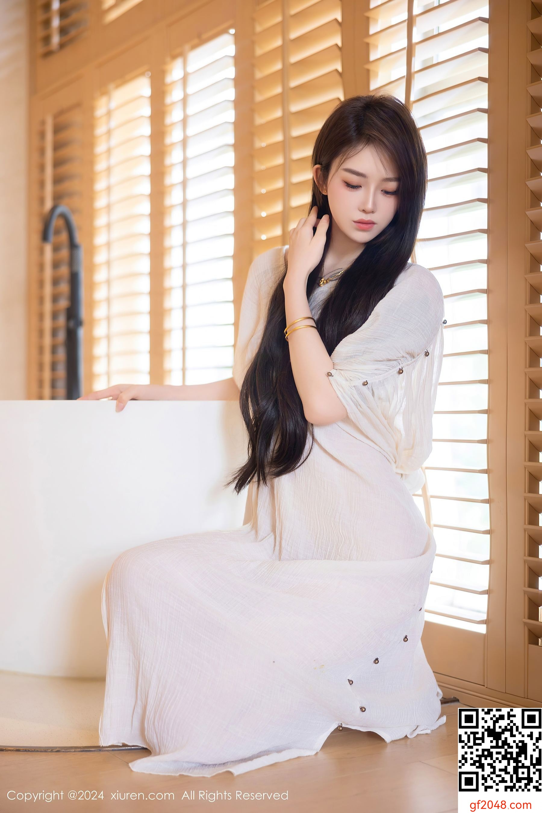 [XiuRen秀人网] No.8842 夏竹 性感美腿
