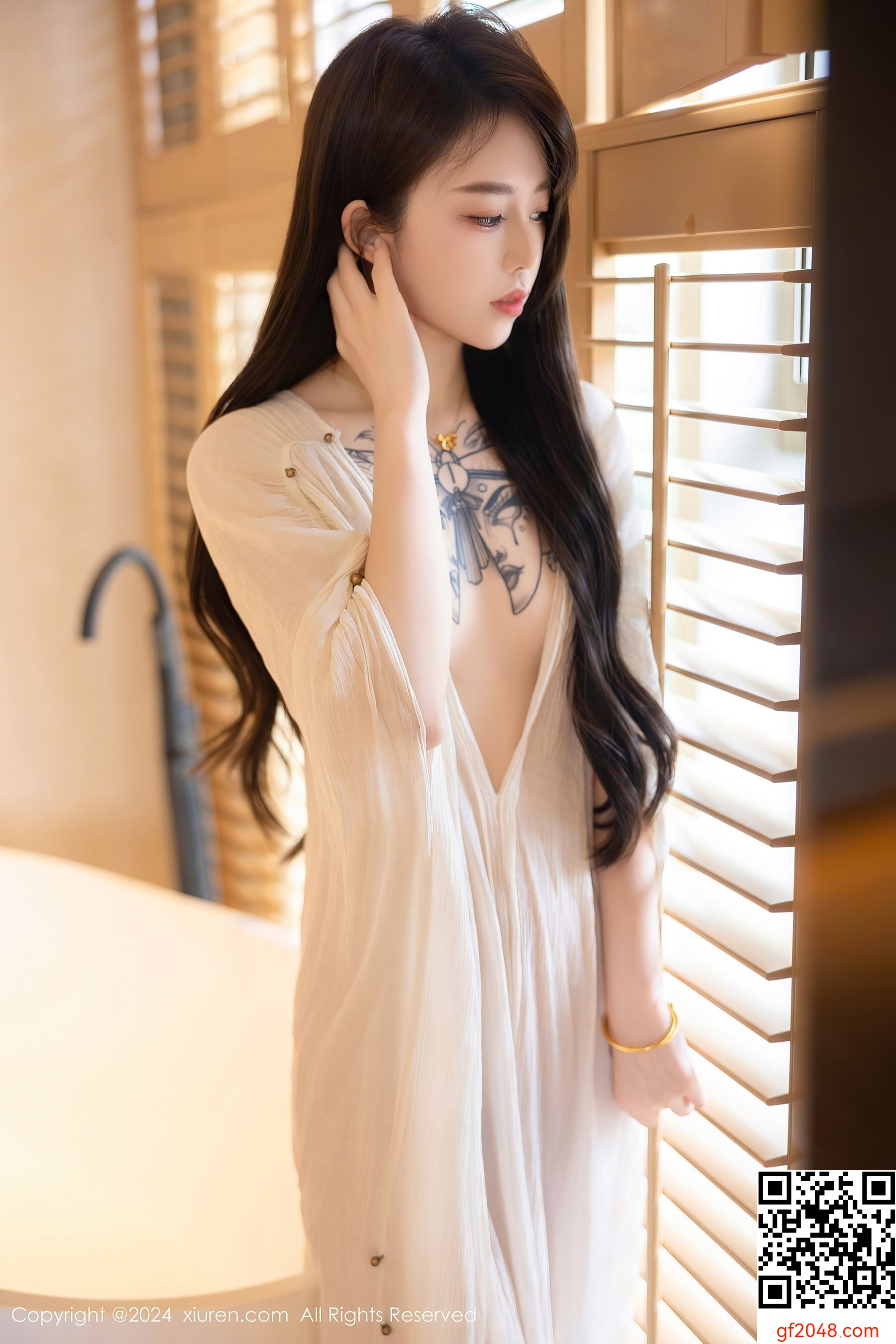 [XiuRen秀人网] No.8842 夏竹 性感美腿