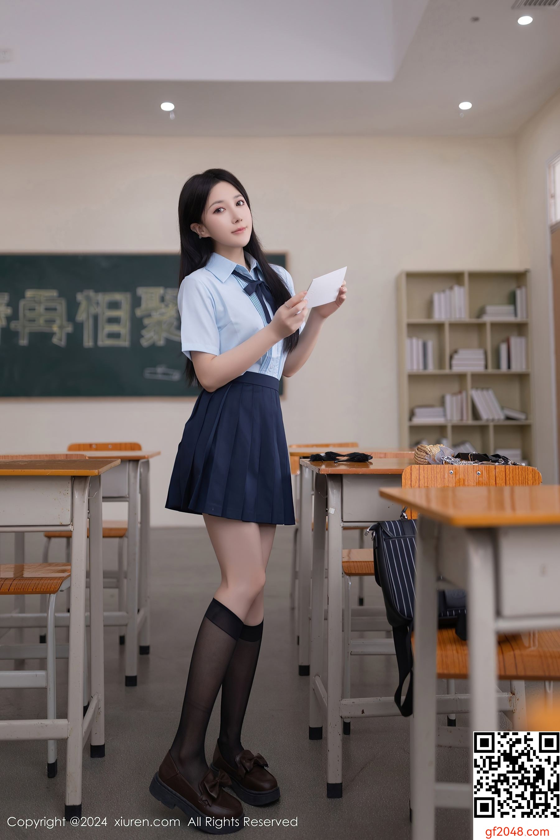 [XiuRen秀人网] No.8854 鱼子酱Fish 黑丝美腿